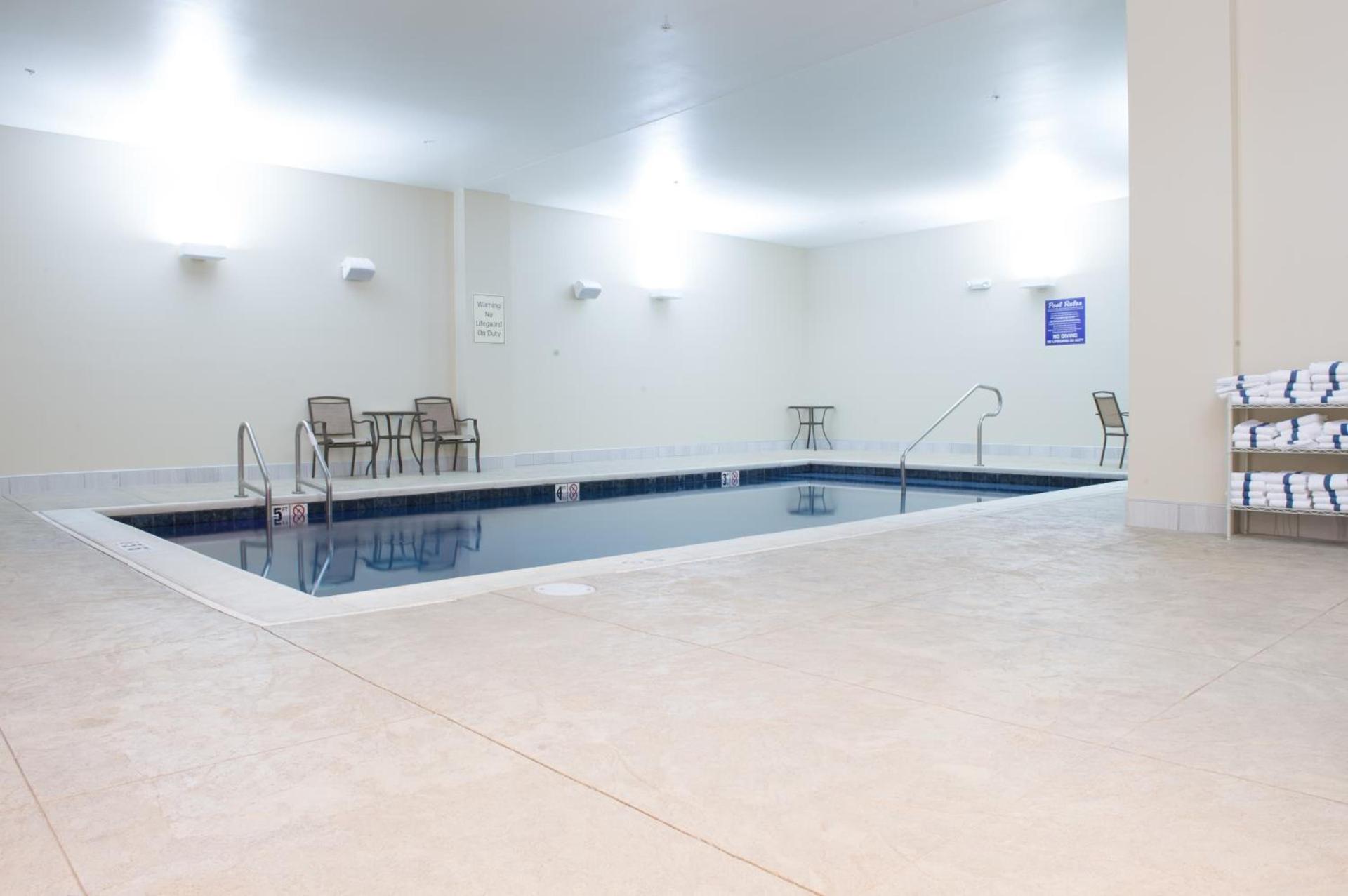 Bluemont Hotel photo 30