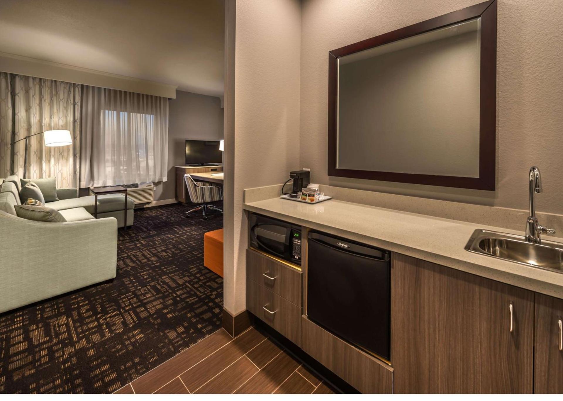 Hampton Inn & Suites - Reno West, NV photo 15