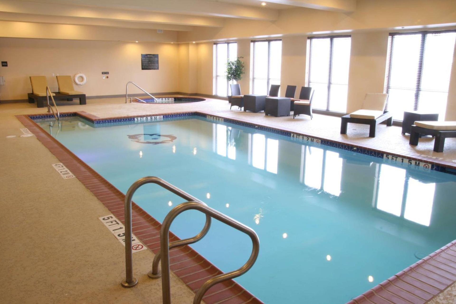 Hampton Inn & Suites Bastrop photo 3