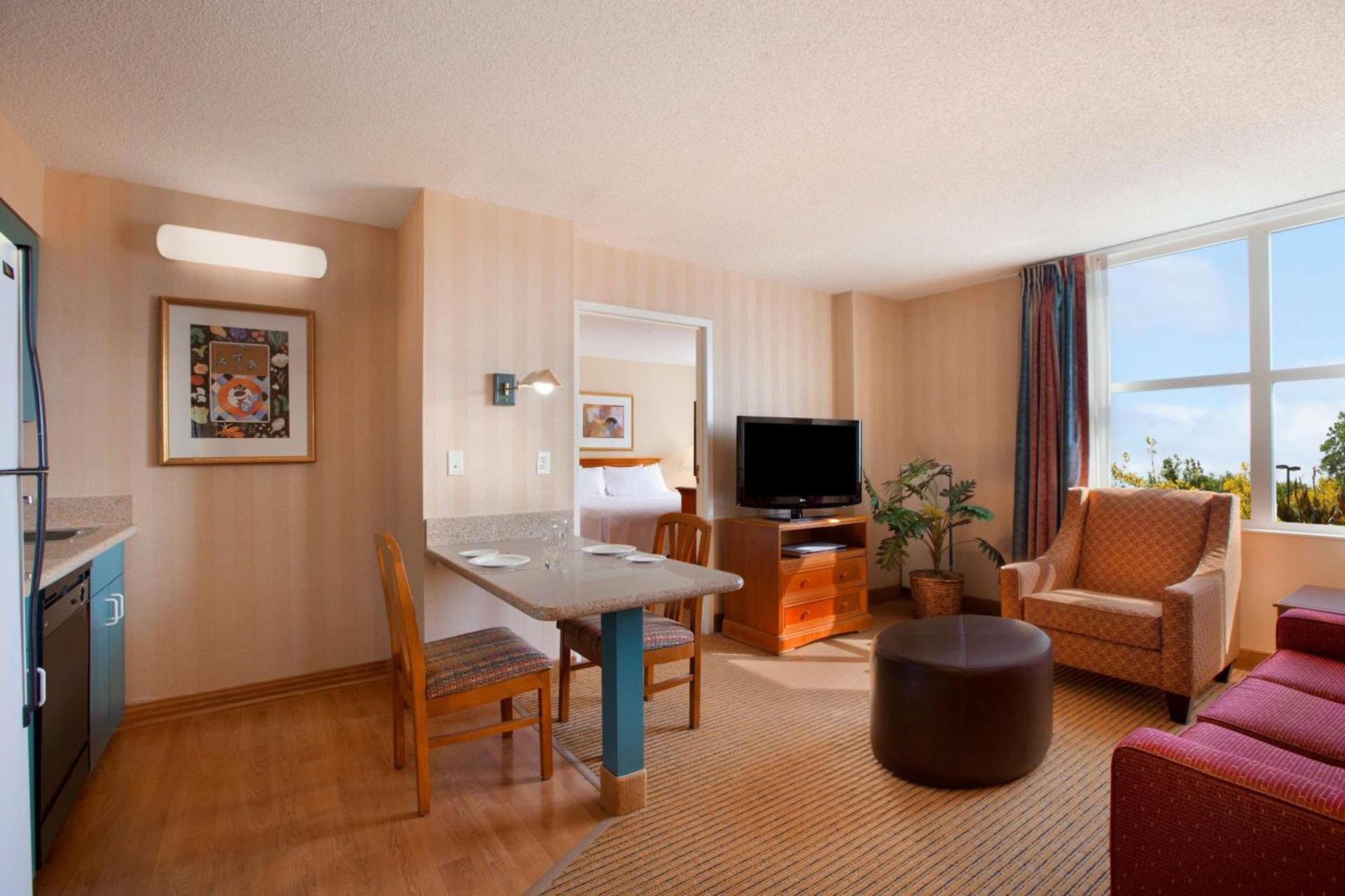 Homewood Suites by Hilton Falls Church photo 16