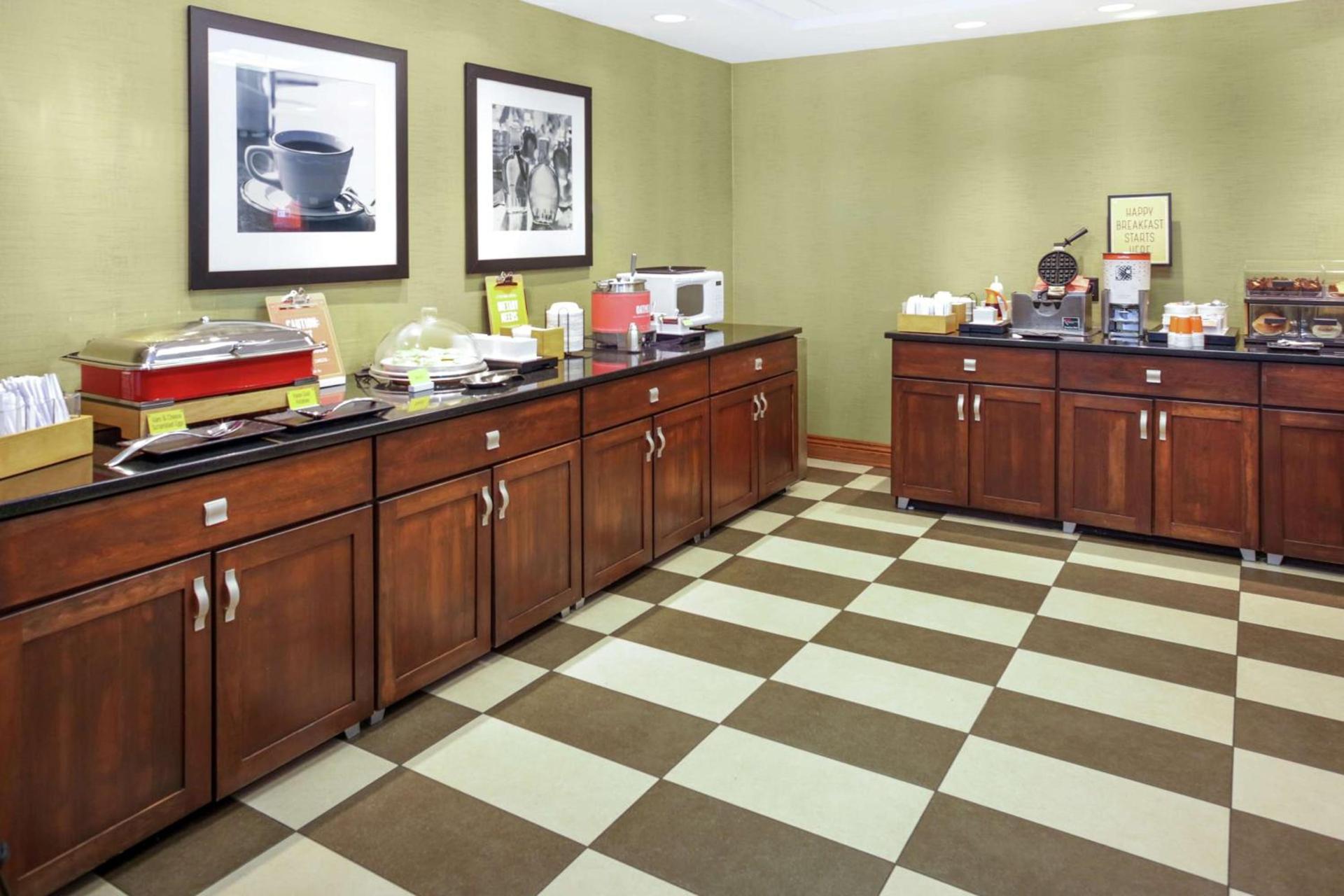 Hampton Inn Portage photo 6