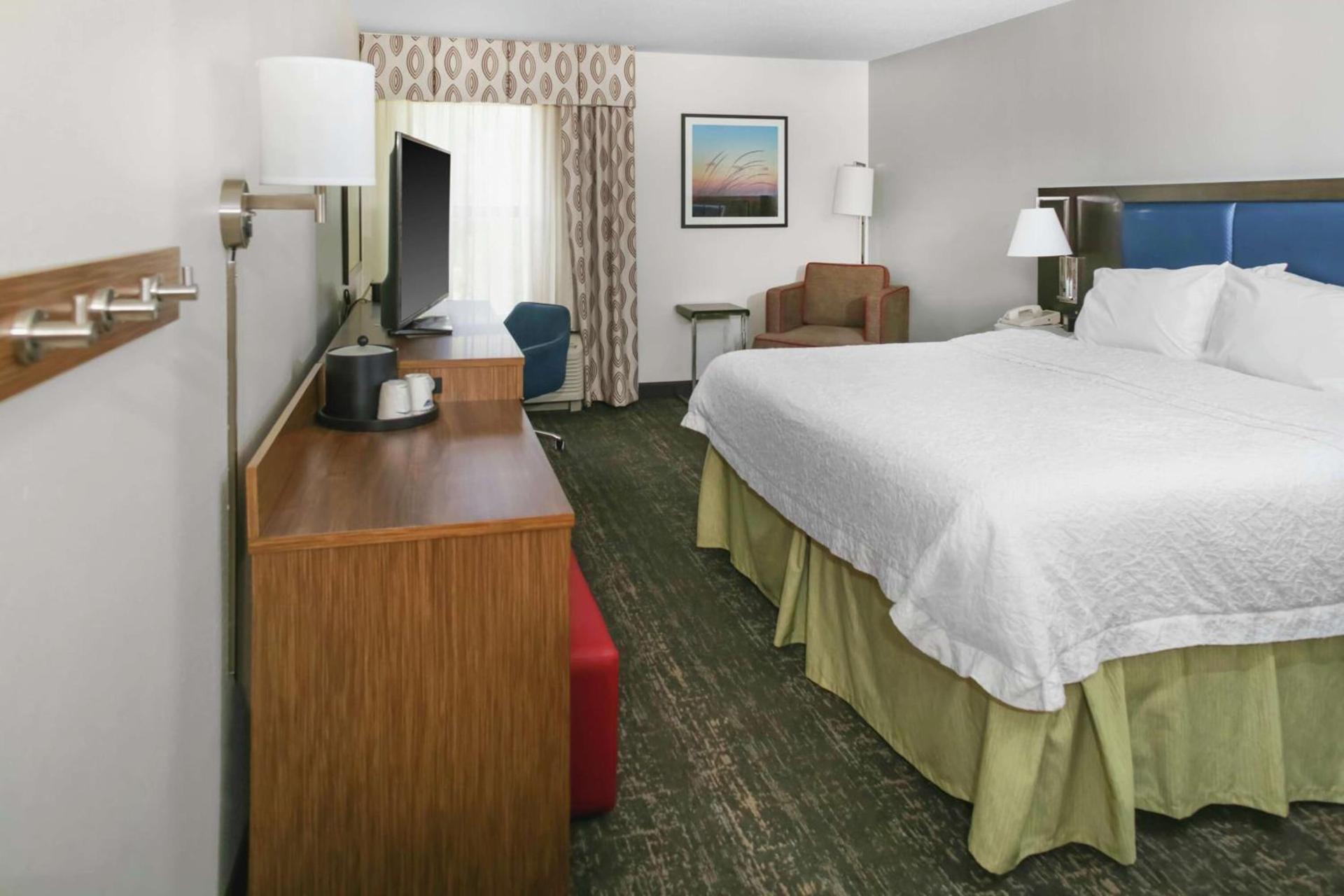 Hampton Inn Portage photo 12