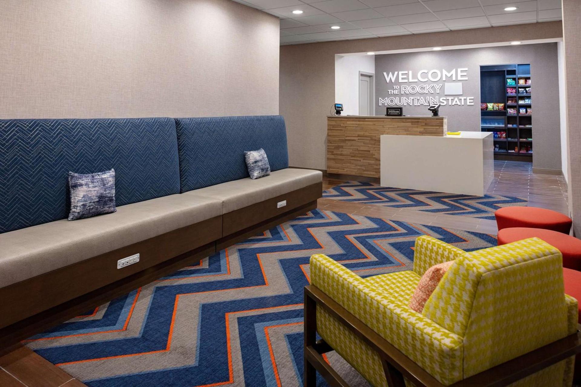 Hampton Inn Castle Rock photo 3
