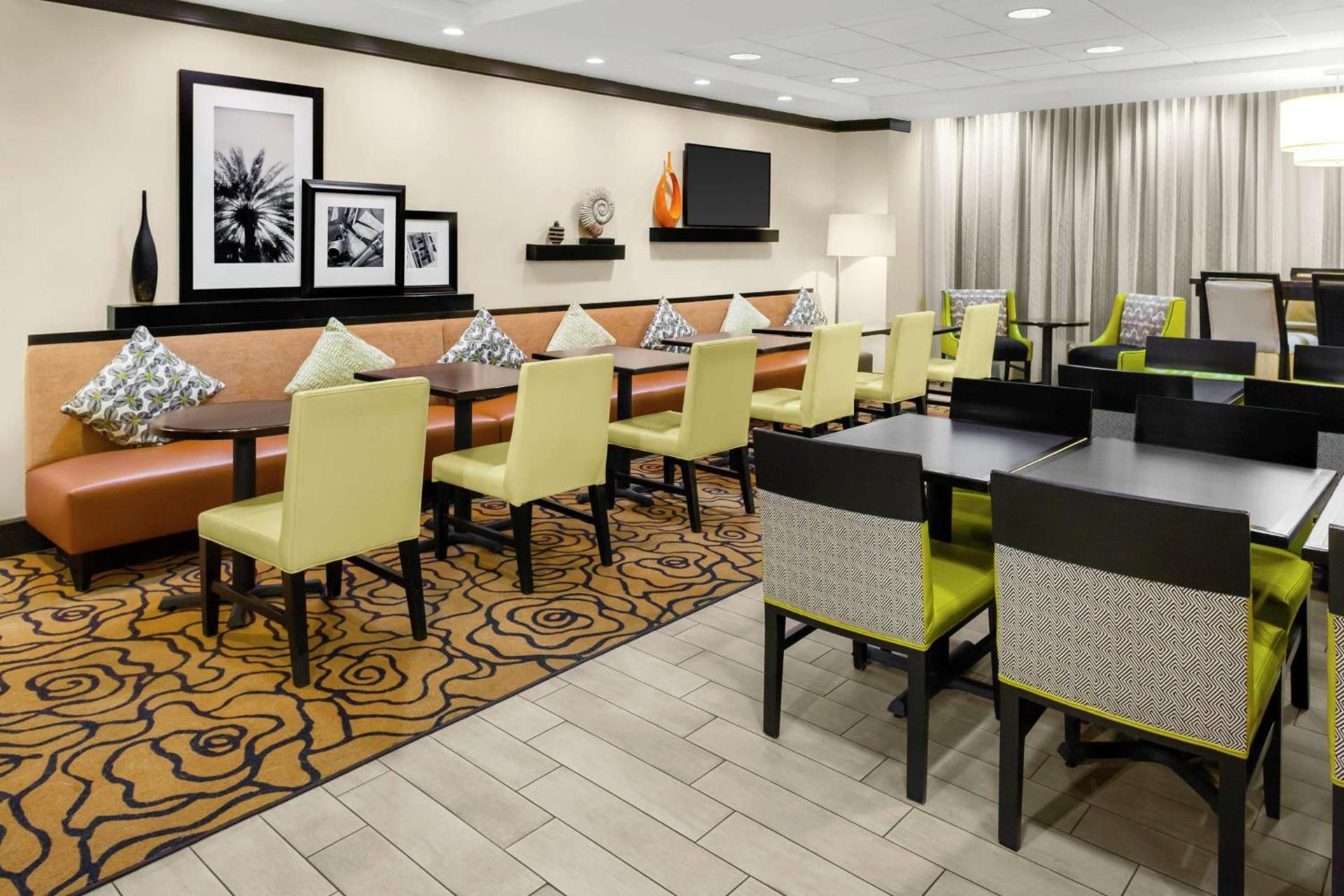 Hampton Inn Miami/Dadeland photo 10