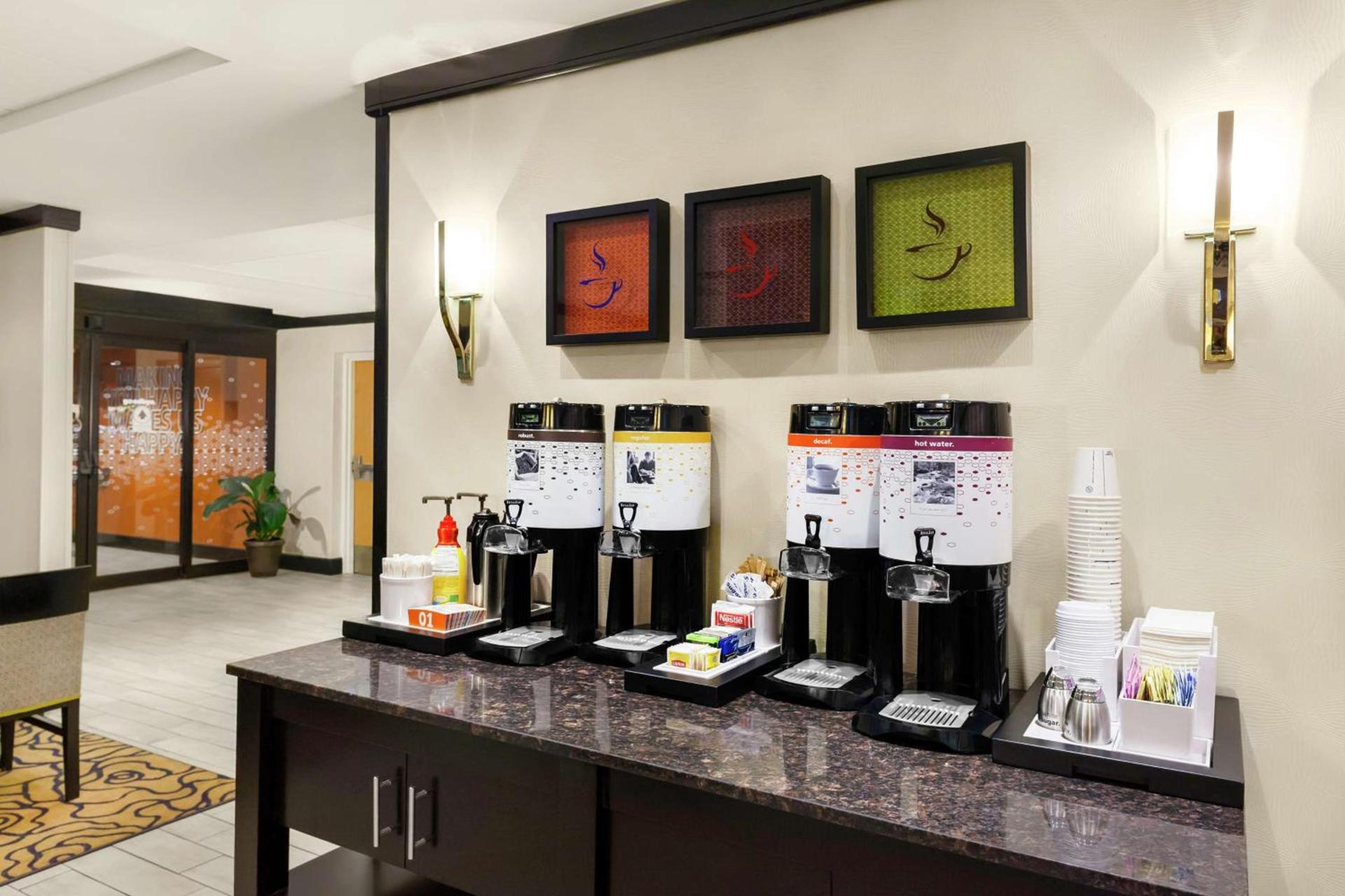 Hampton Inn Miami/Dadeland photo 16