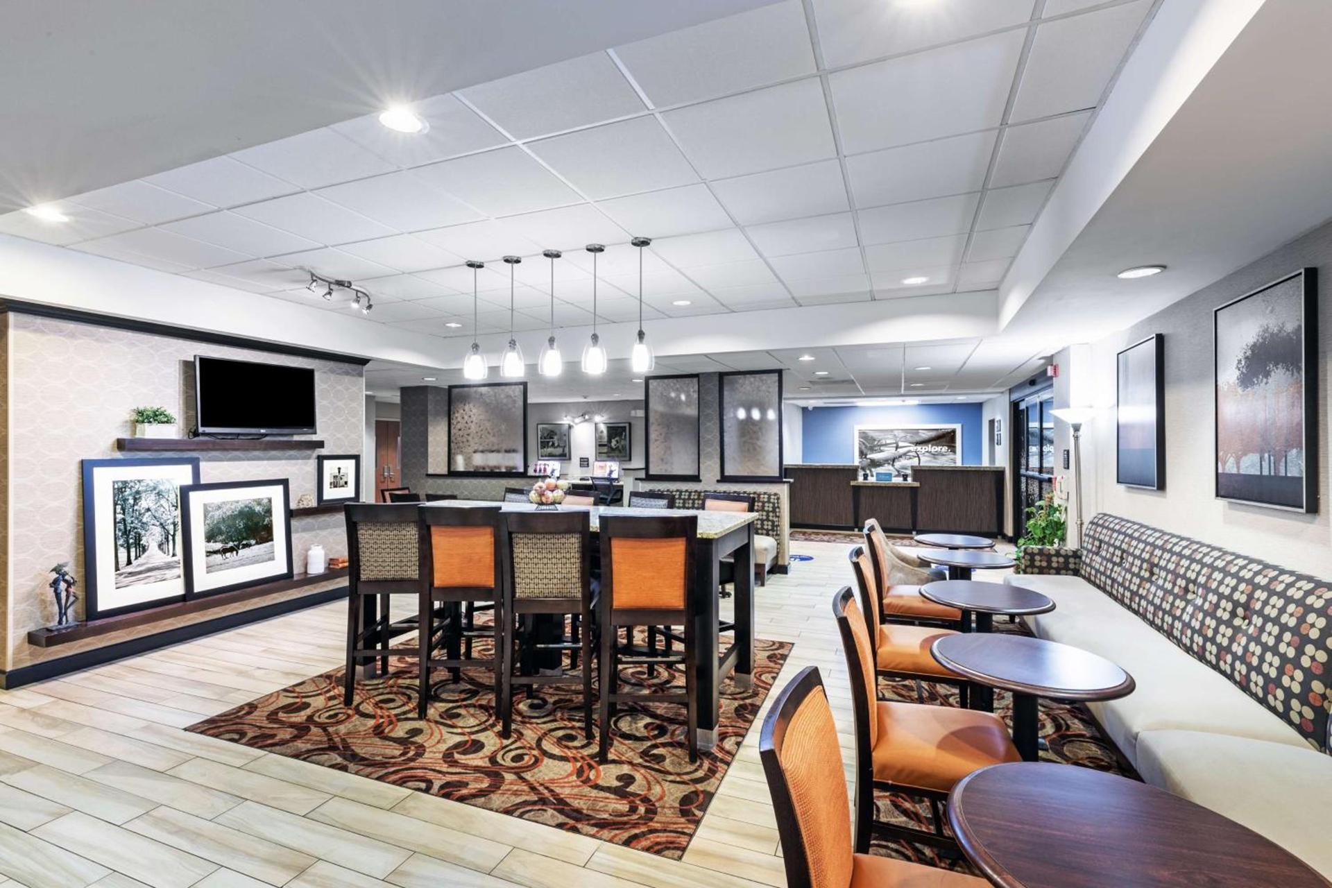 Hampton Inn Aiken photo 7