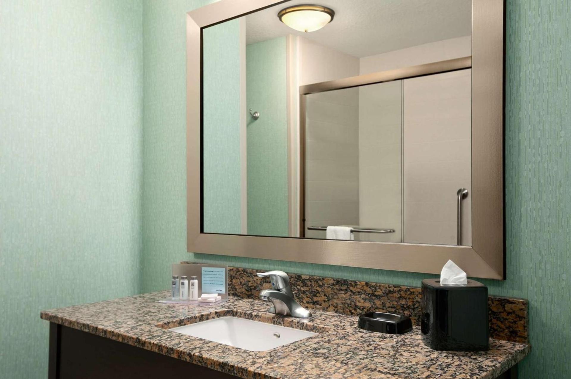 Hampton Inn Belton/Kansas City photo 19