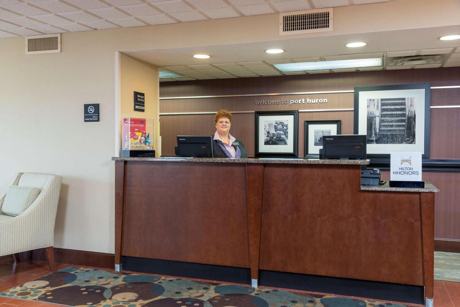 Hampton Inn Port Huron photo 5
