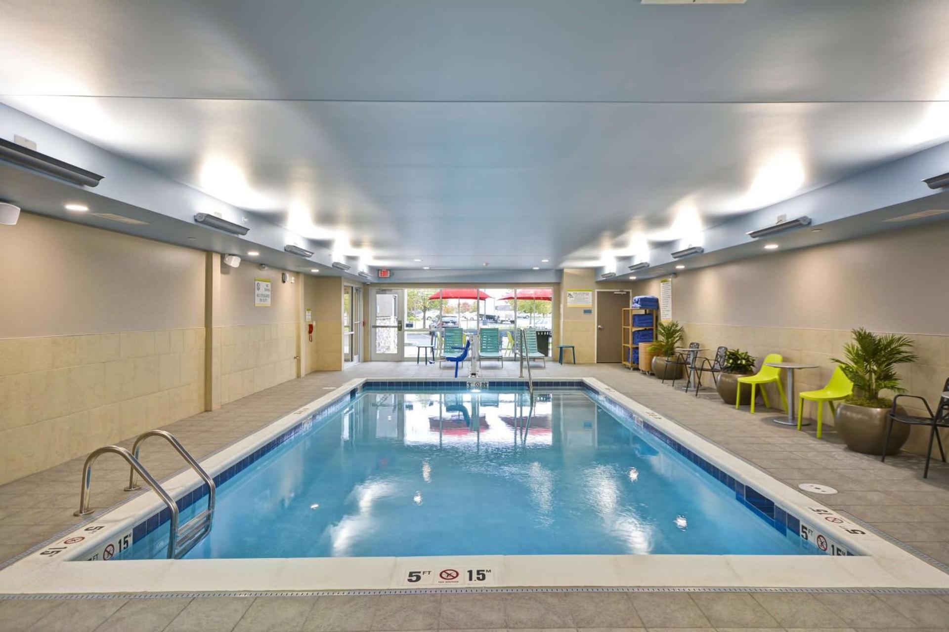 Home2 Suites By Hilton Maumee Toledo photo 7
