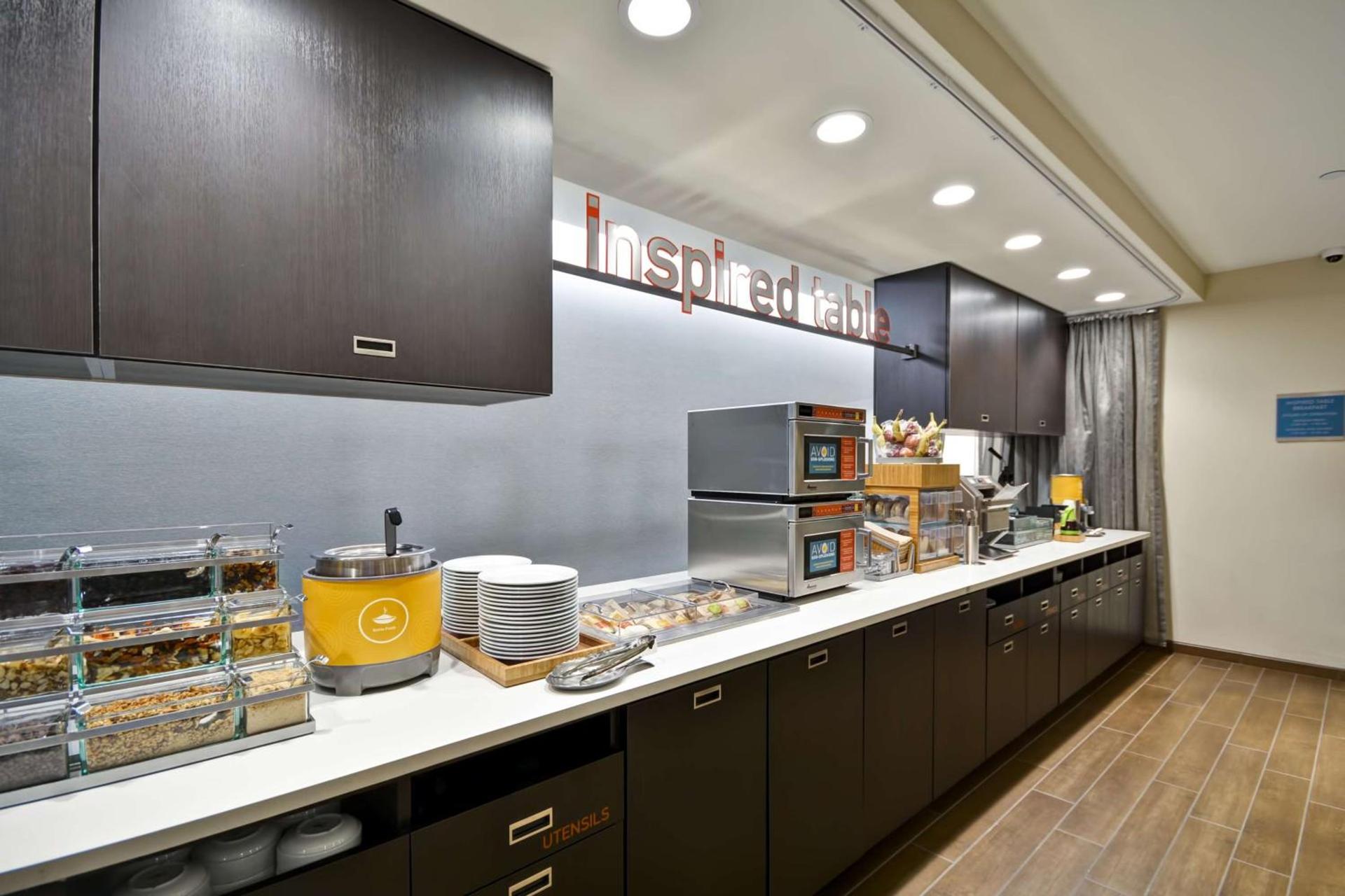 Home2 Suites By Hilton Maumee Toledo photo 8