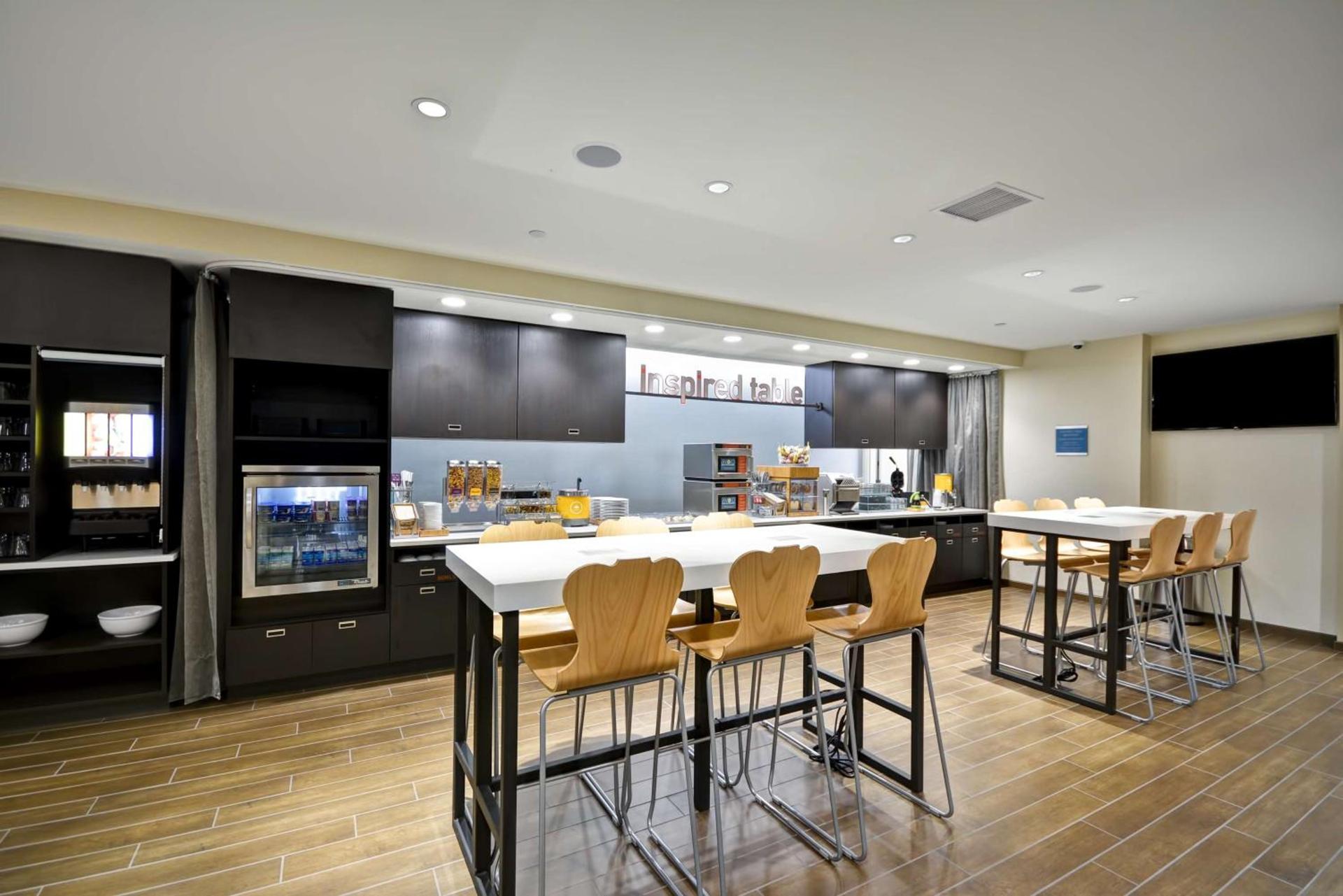 Home2 Suites By Hilton Maumee Toledo photo 9