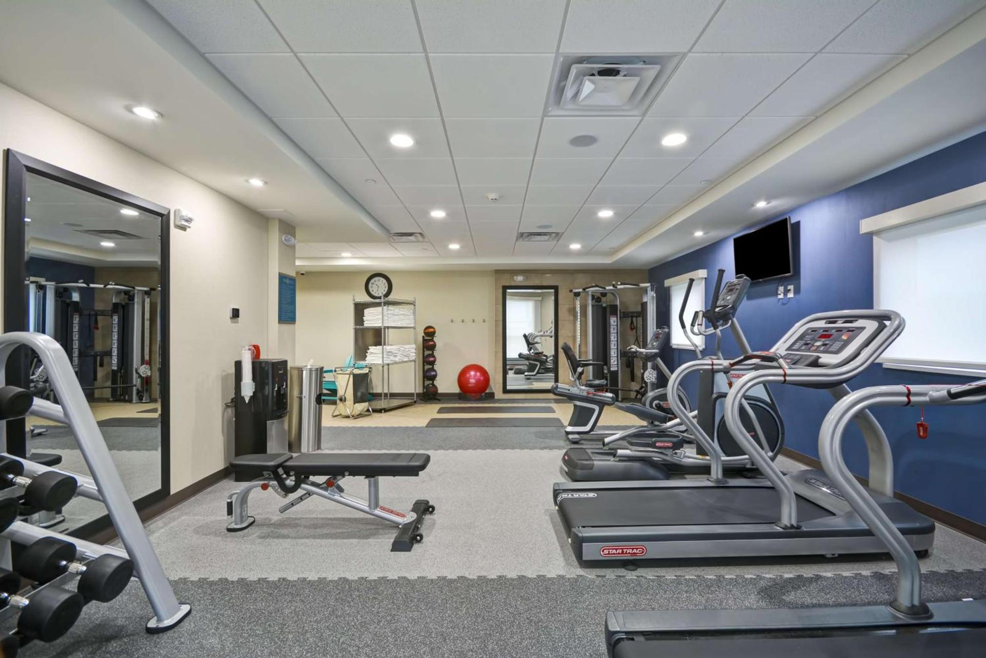 Home2 Suites By Hilton Maumee Toledo photo 10