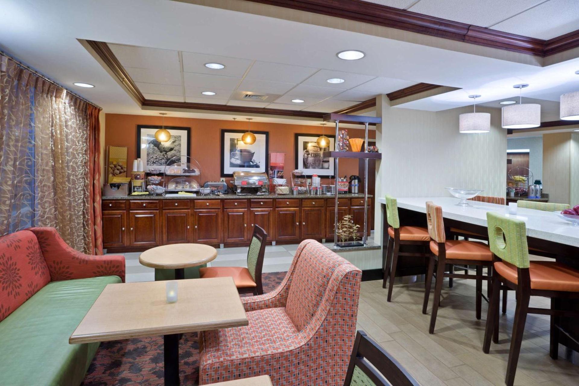 Hampton Inn Sturbridge photo 5