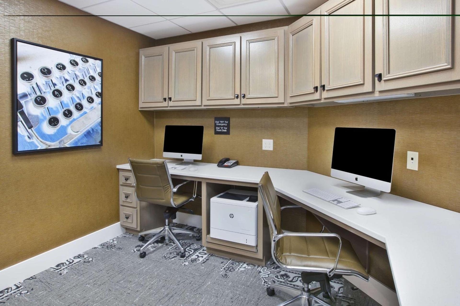 Hampton Inn & Suites Alliance photo 23