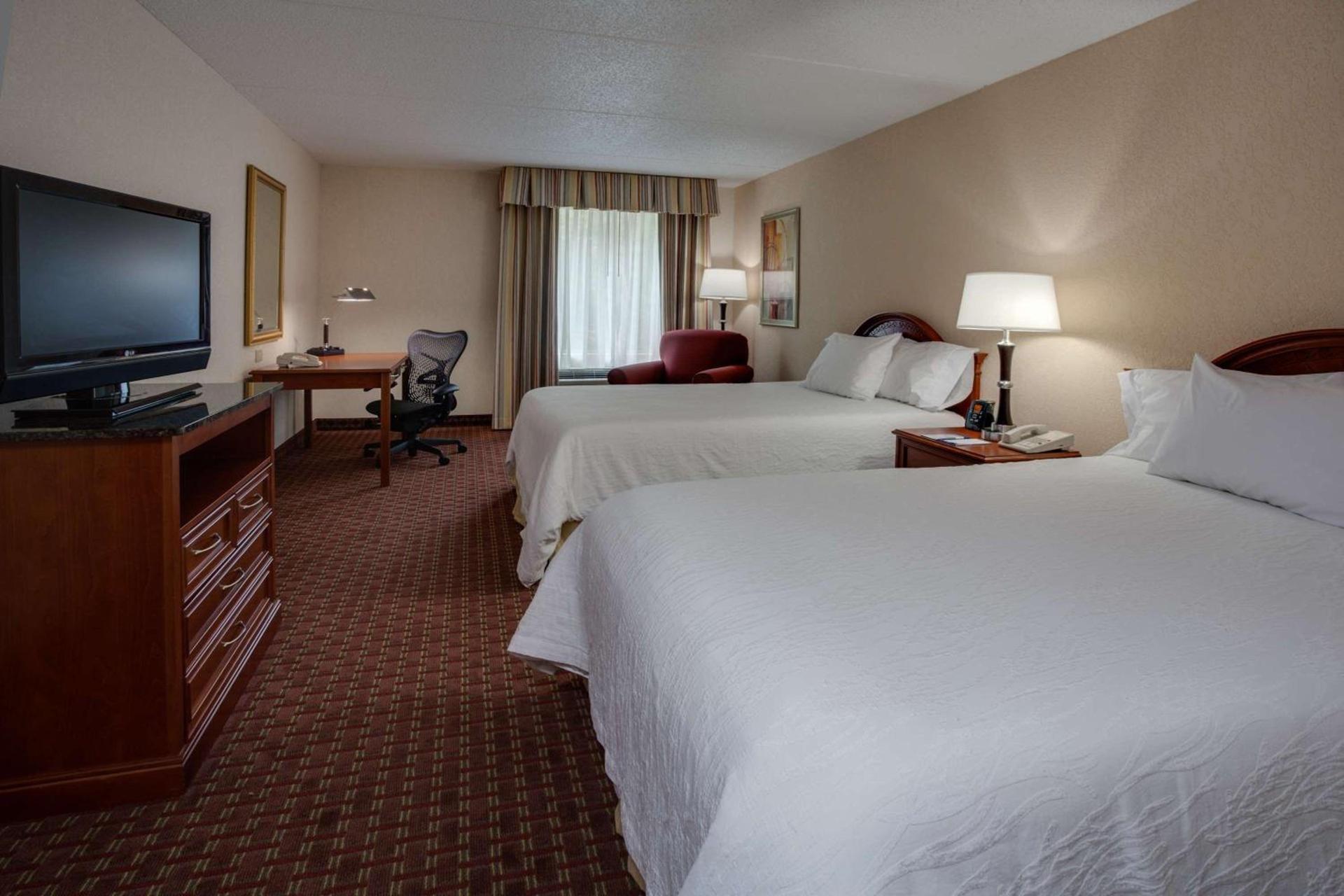 Hilton Garden Inn Cleveland Airport photo 9
