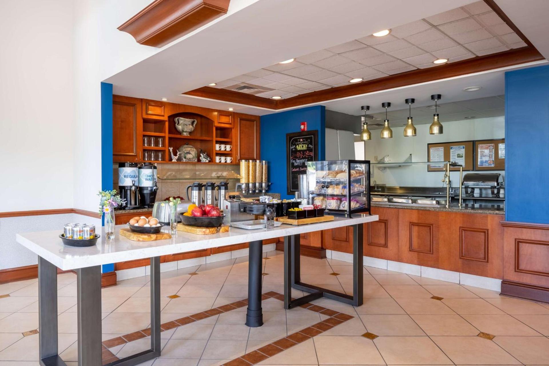 Hilton Garden Inn Mystic/Groton photo 8