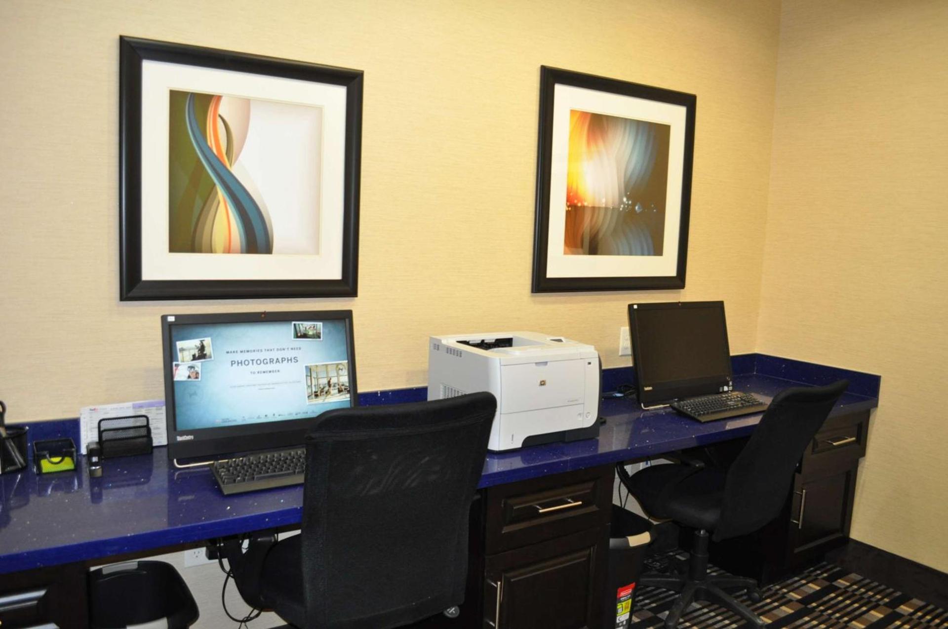 Hampton Inn Pleasanton photo 12