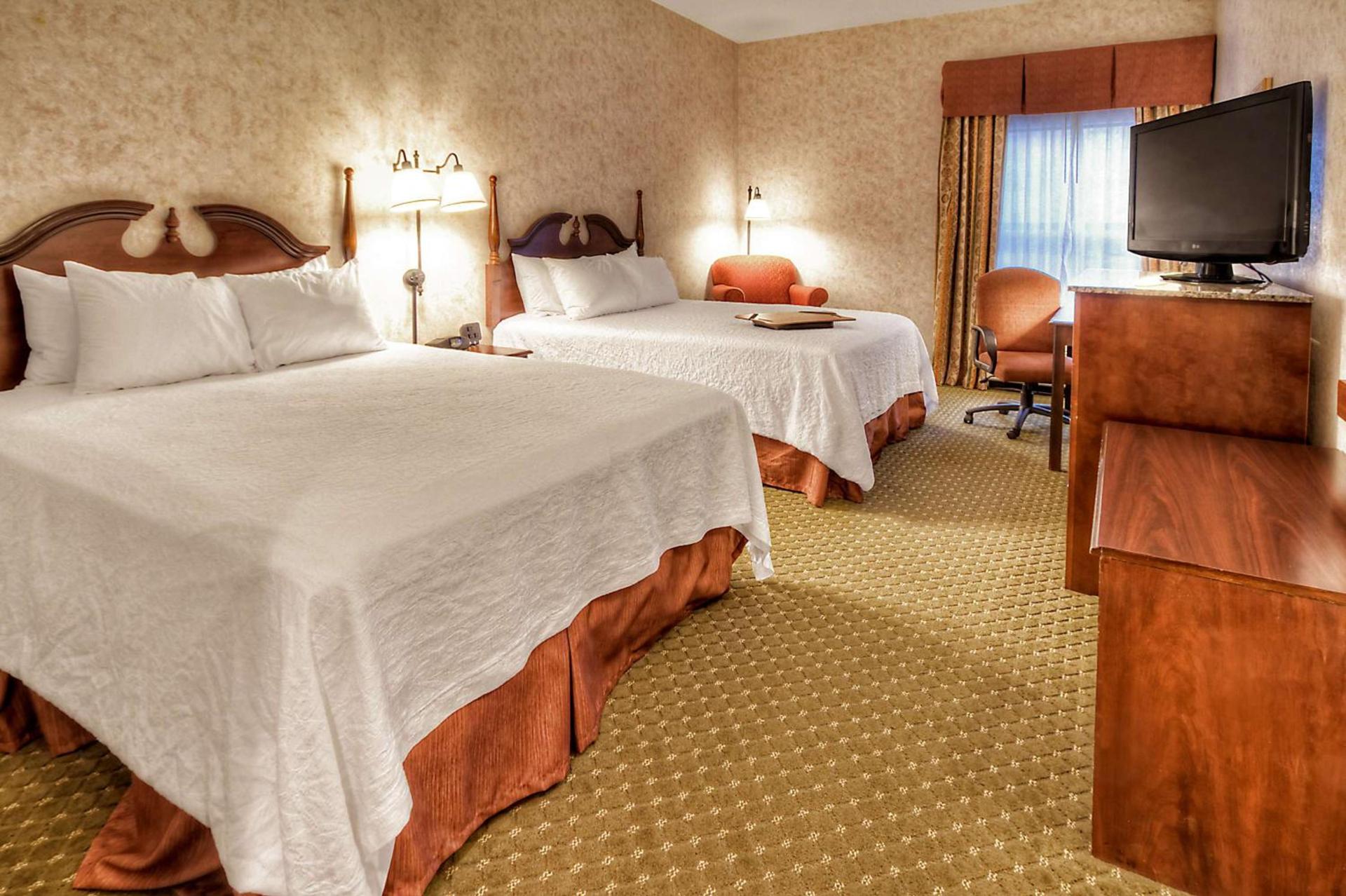 Hampton Inn Marion photo 15