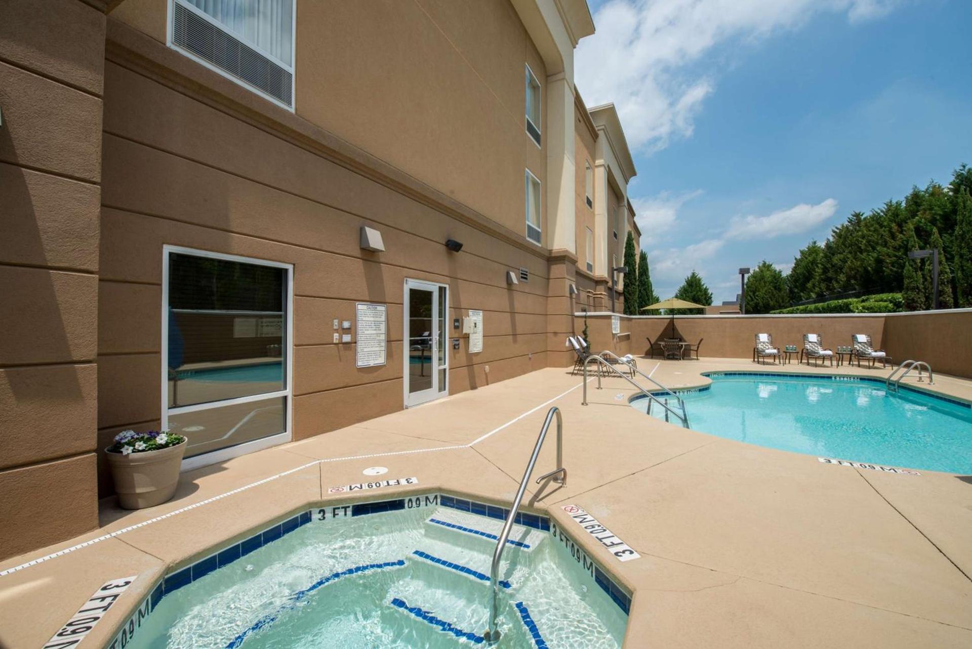 Hampton Inn Easley photo 5