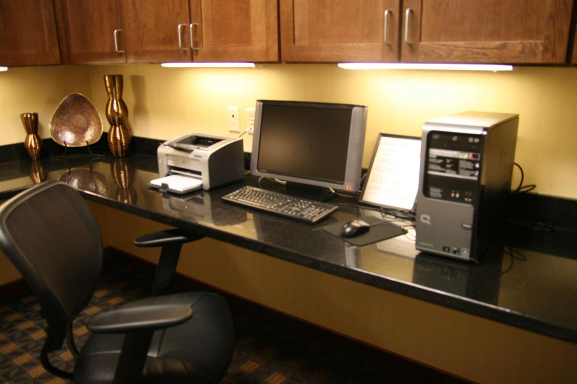 Hampton Inn La Junta photo 13