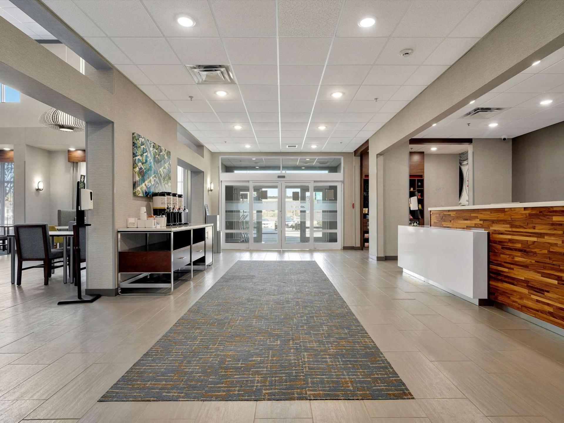 Hampton Inn and Suites Lufkin photo 2