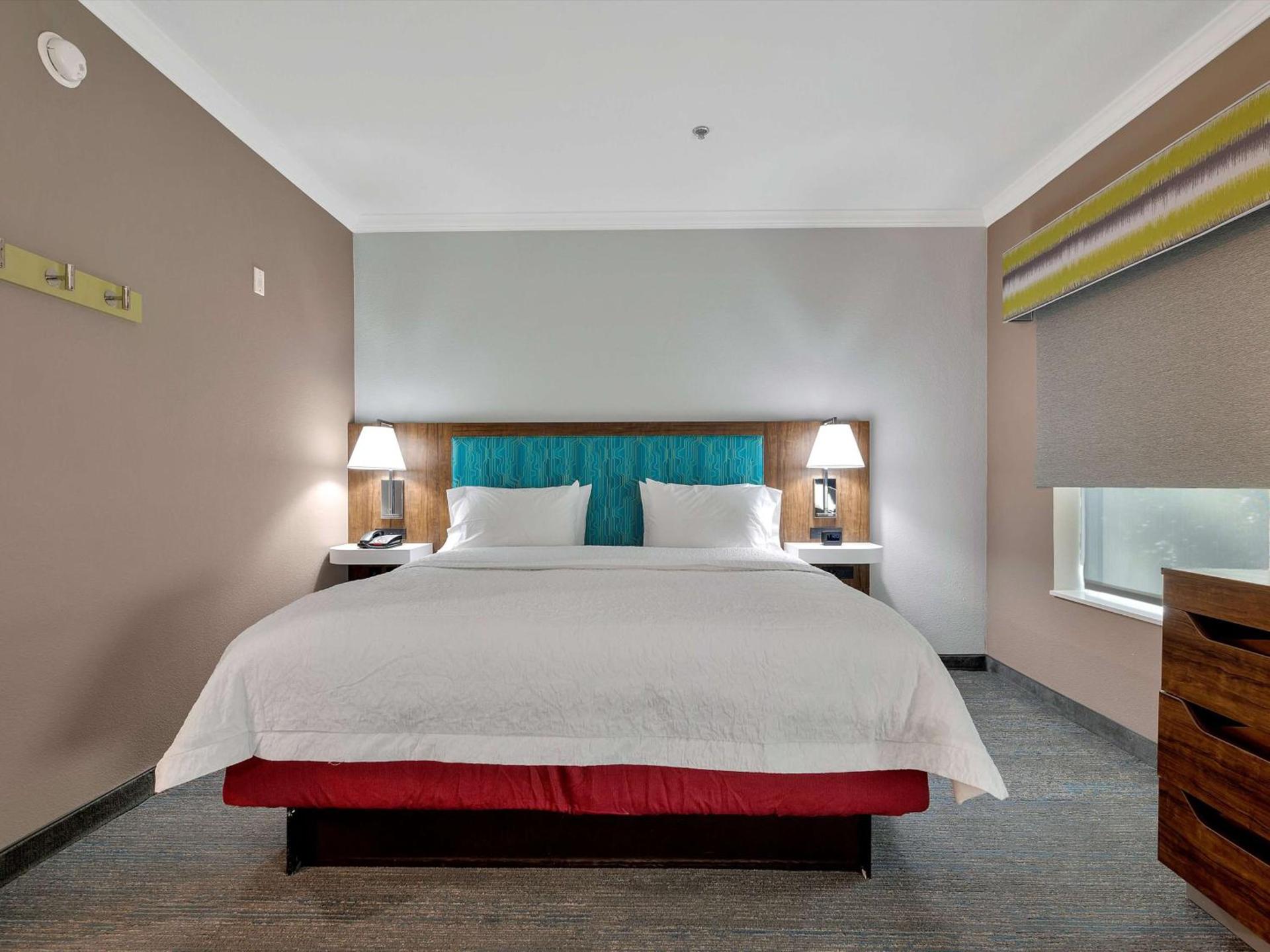 Hampton Inn and Suites Lufkin photo 7