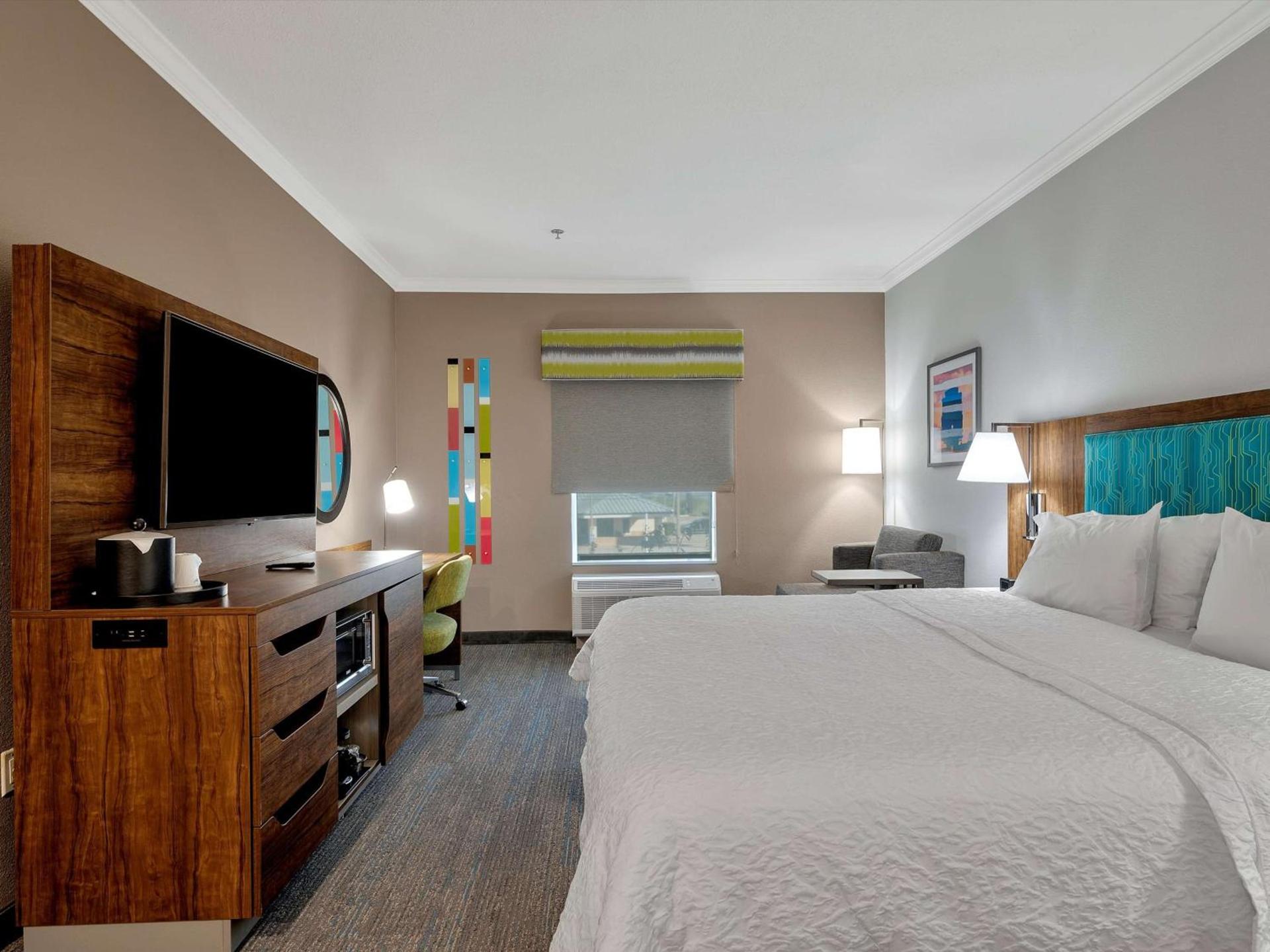 Hampton Inn and Suites Lufkin photo 12