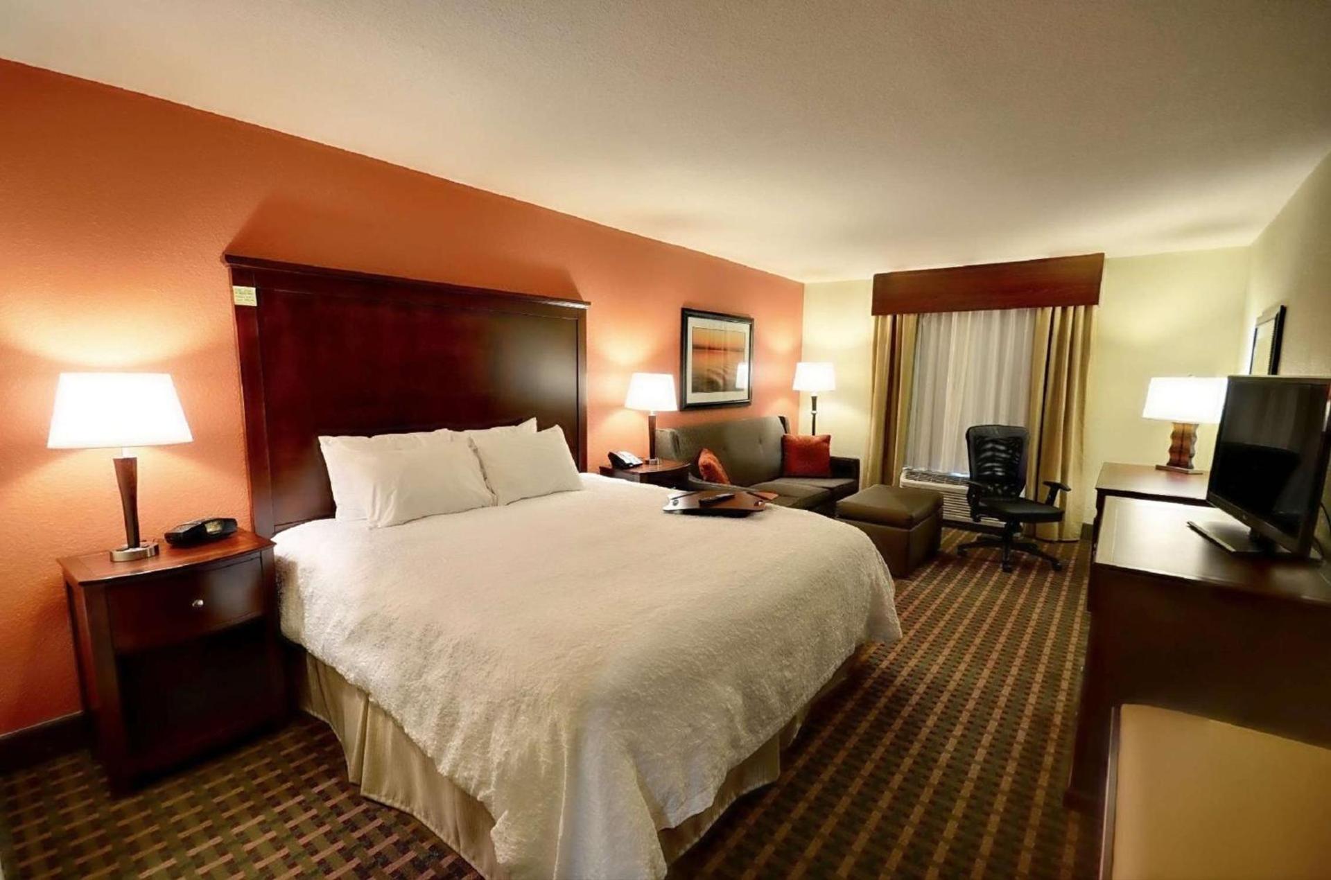 Hampton Inn & Suites Tifton photo 5