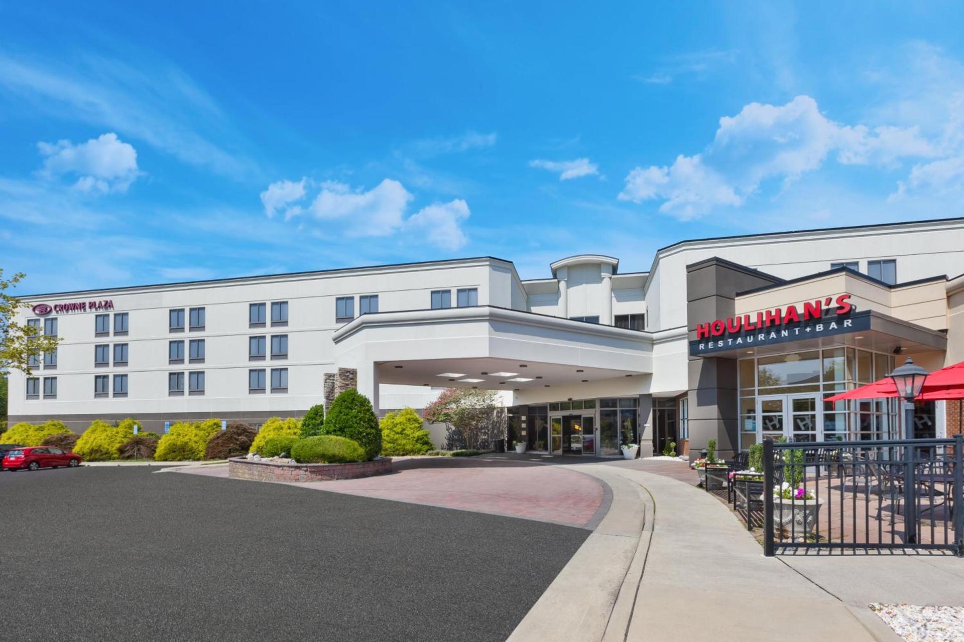 Crowne Plaza Dulles Airport by IHG photo 20