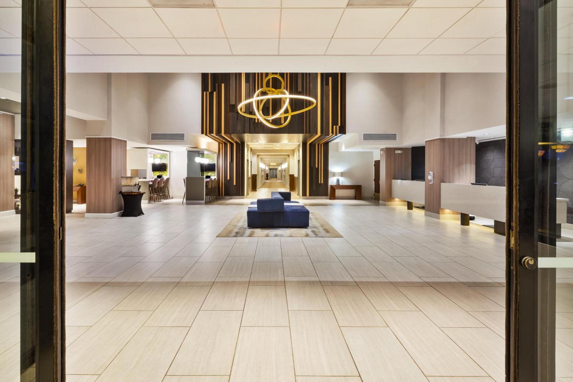 Crowne Plaza Dulles Airport by IHG photo 96