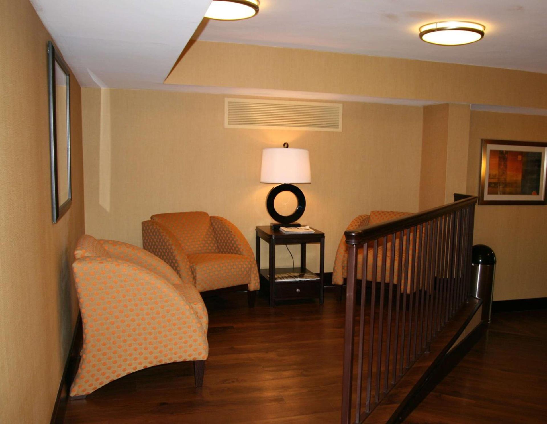 Hampton Inn Dalton photo 14