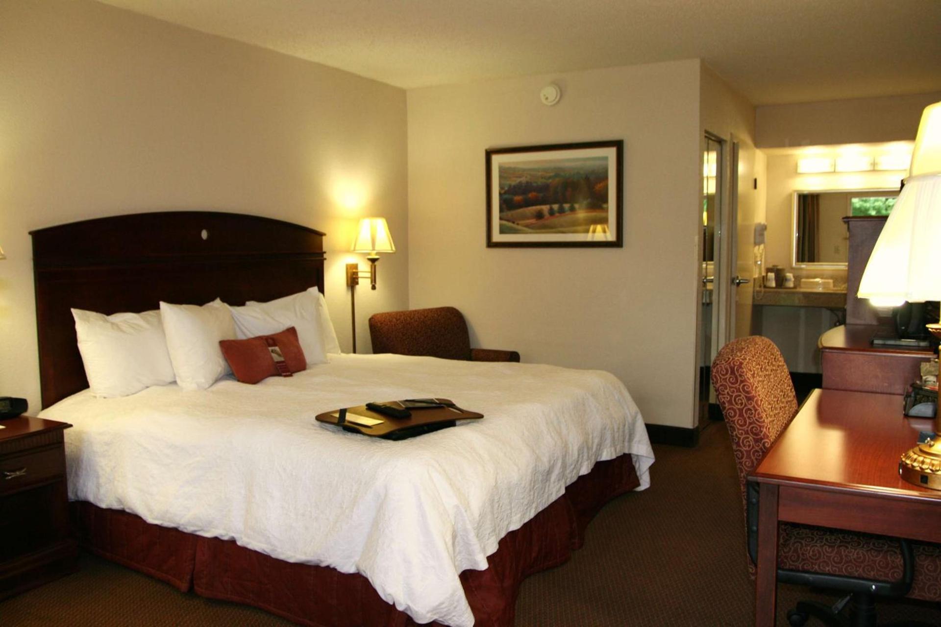 Hampton Inn Dalton photo 6
