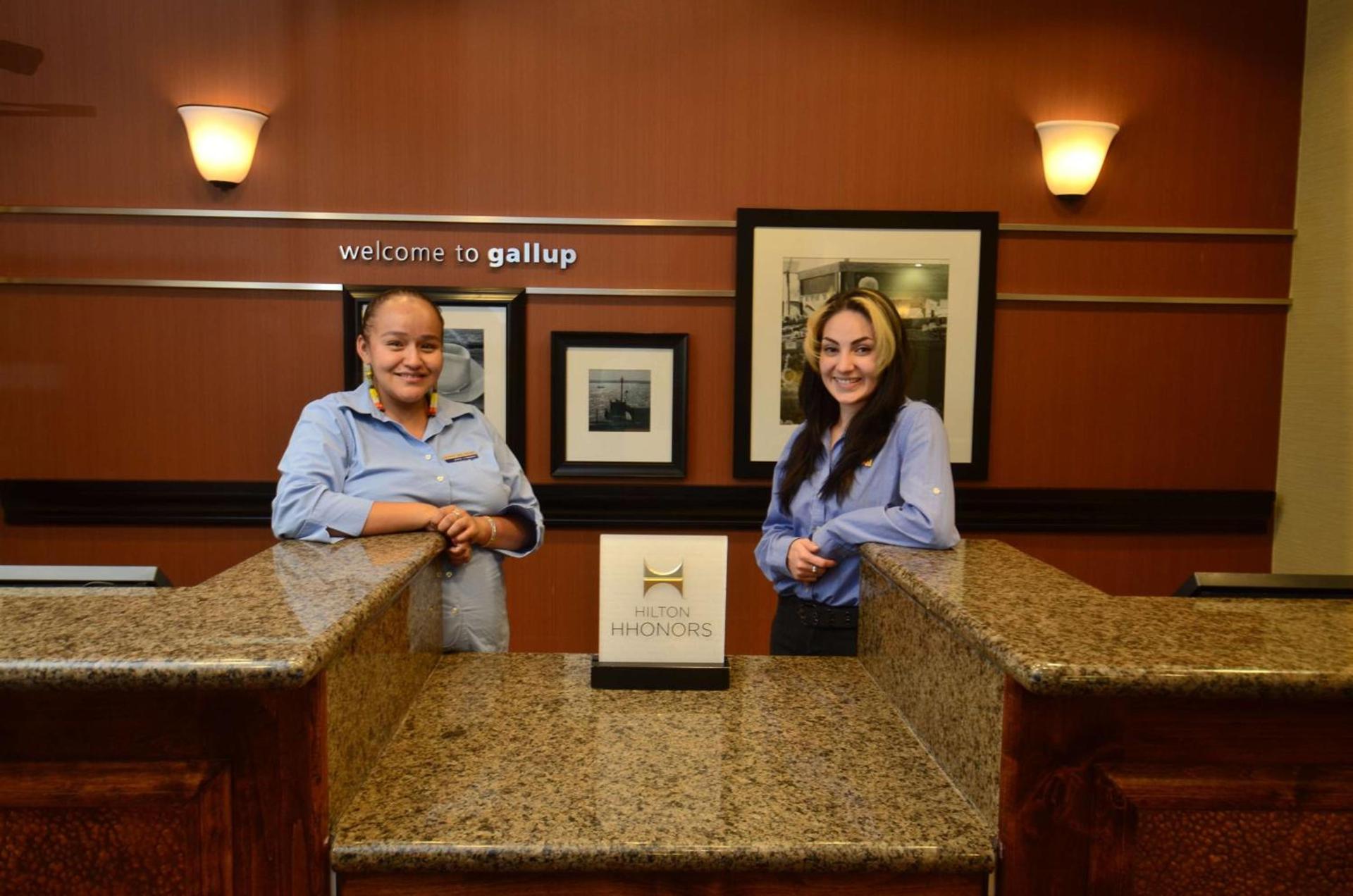 Hampton Inn & Suites Gallup photo 2