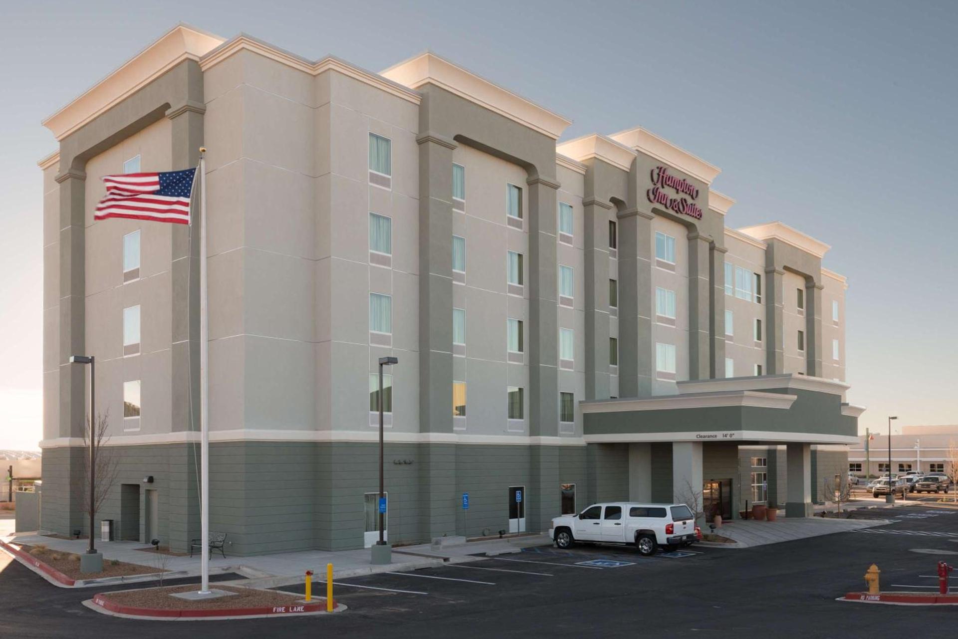 Hampton Inn & Suites Albuquerque North/I-25 photo 1