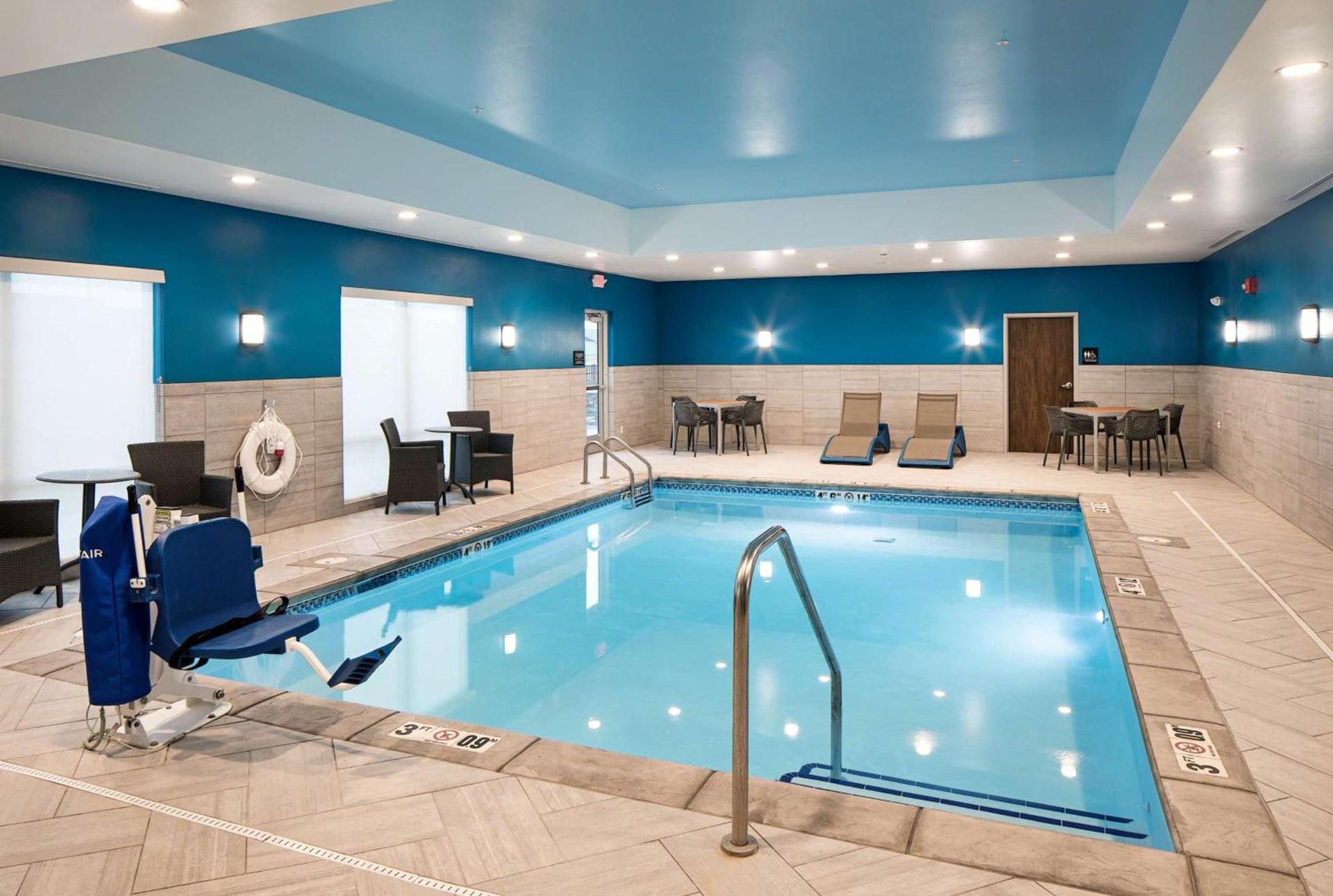 Hampton Inn Hastings photo 6