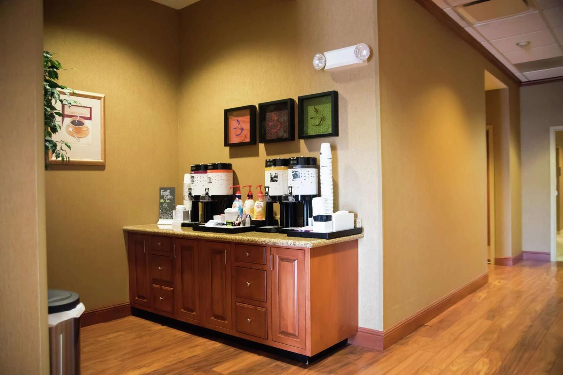 Hampton Inn Mountain Home photo 8