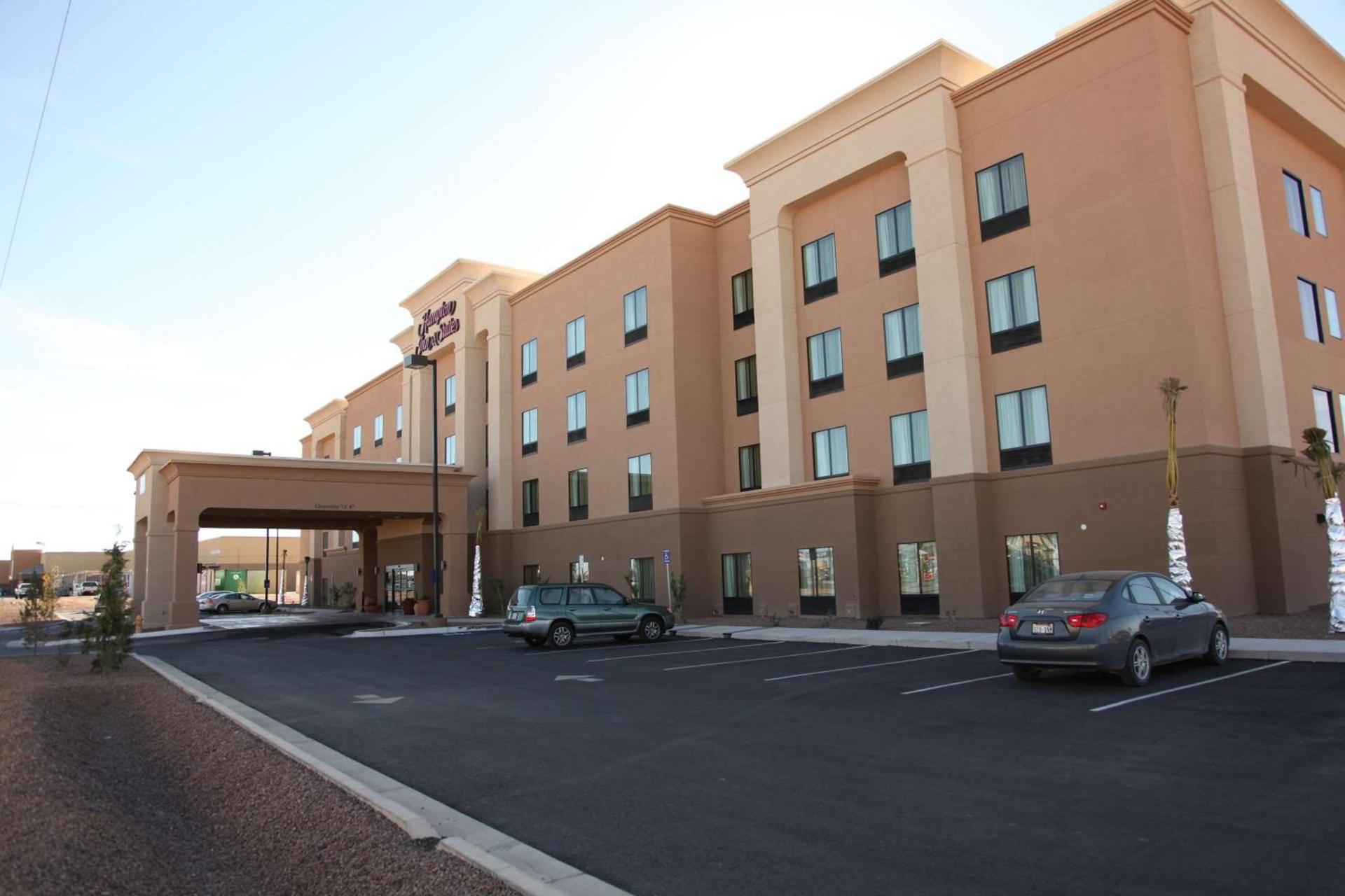 Hampton Inn & Suites Carlsbad photo 1