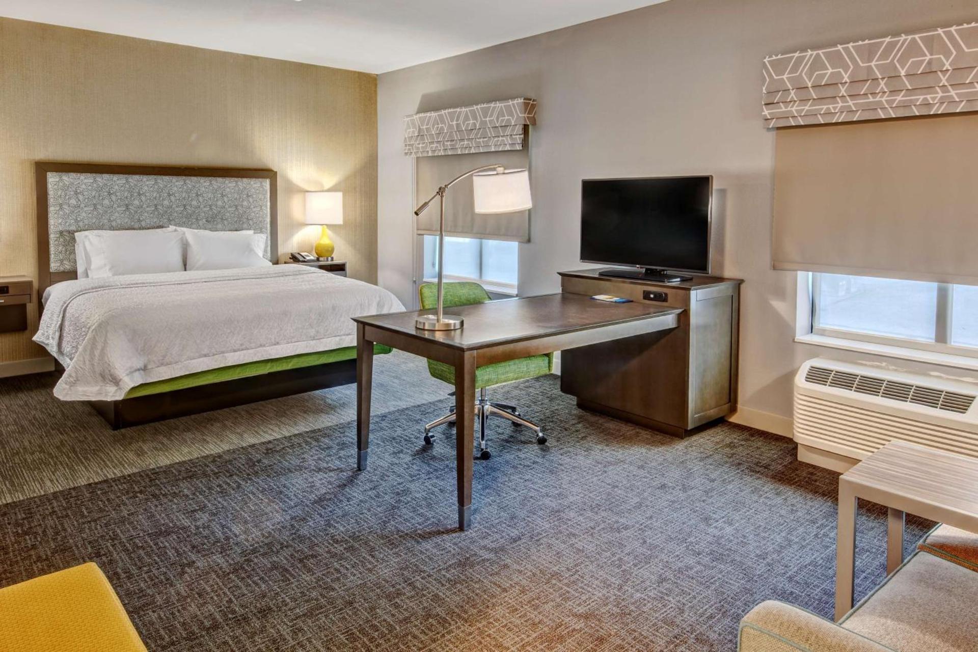 Hampton Inn & Suites San Jose Airport photo 15