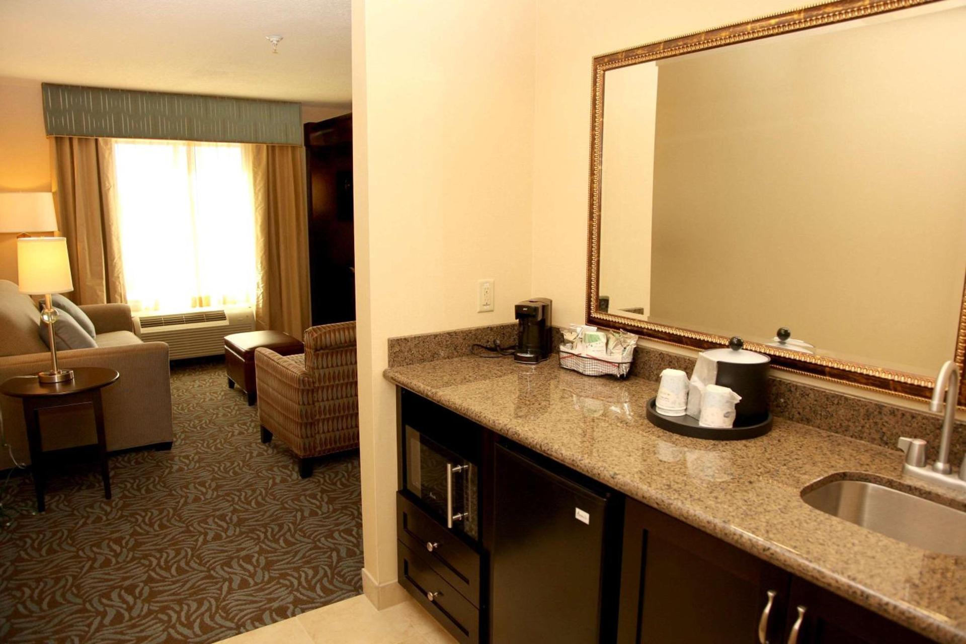 Hampton Inn & Suites Carlsbad photo 19