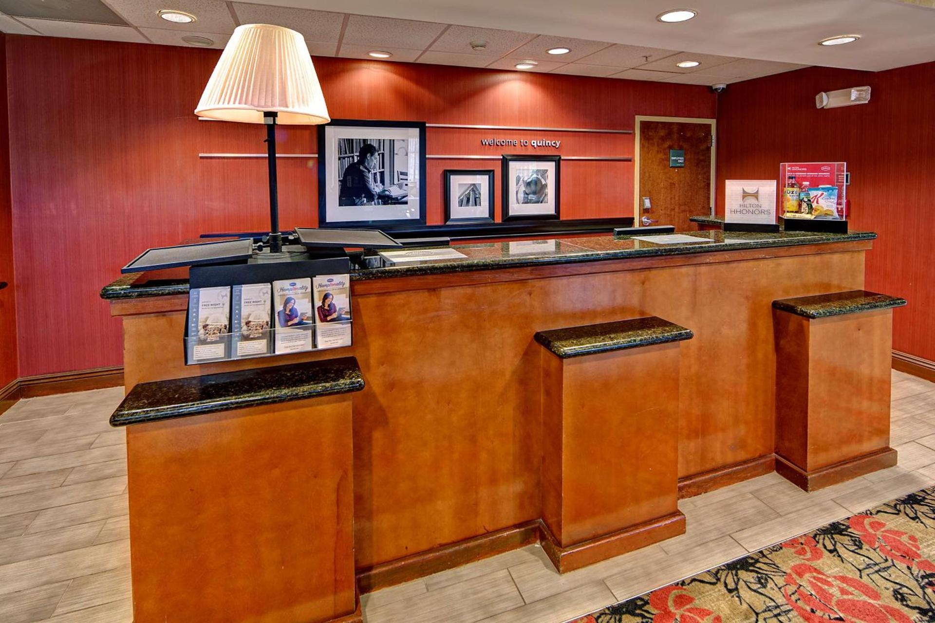 Hampton Inn Quincy photo 2
