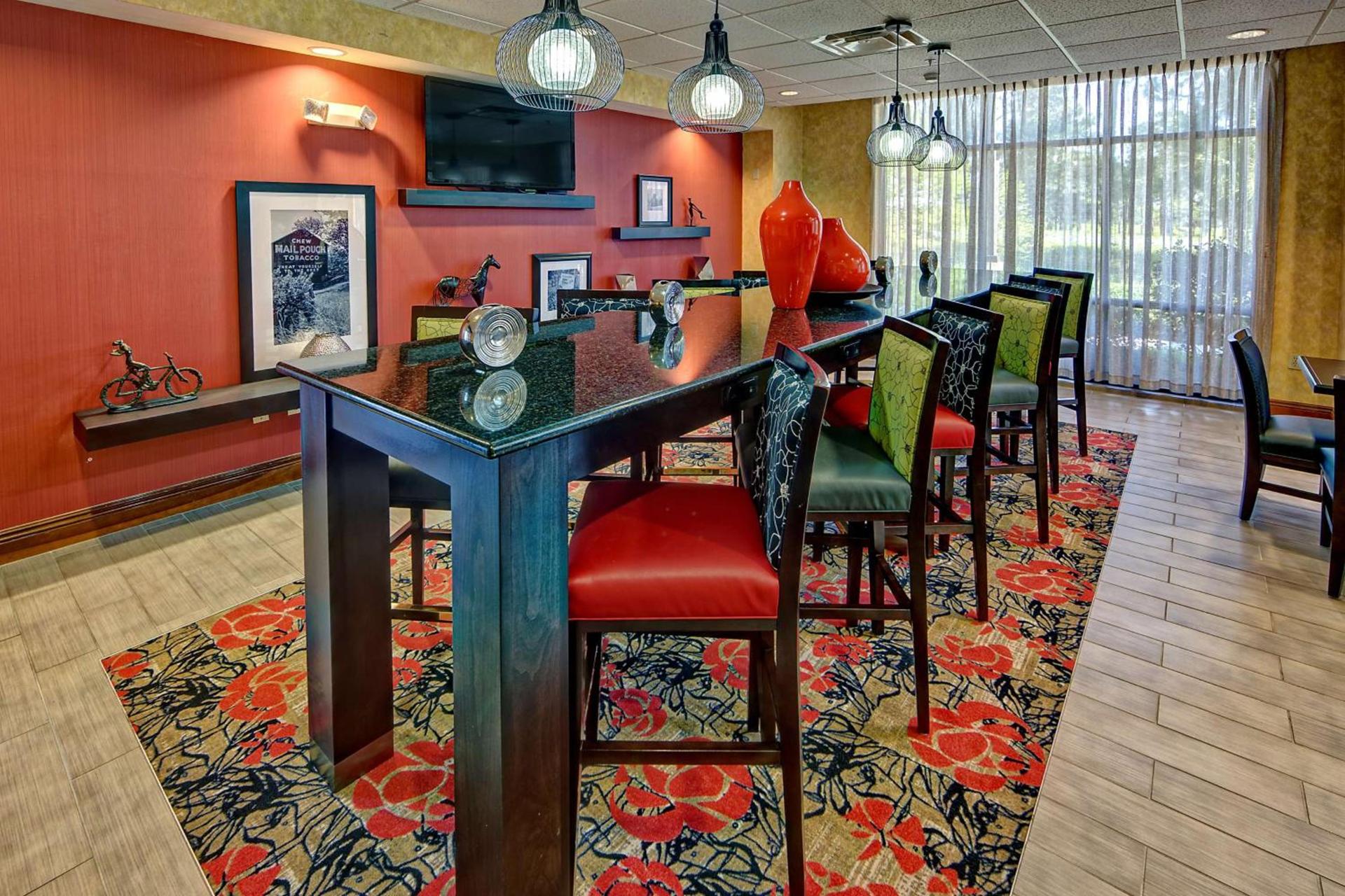 Hampton Inn Quincy photo 7