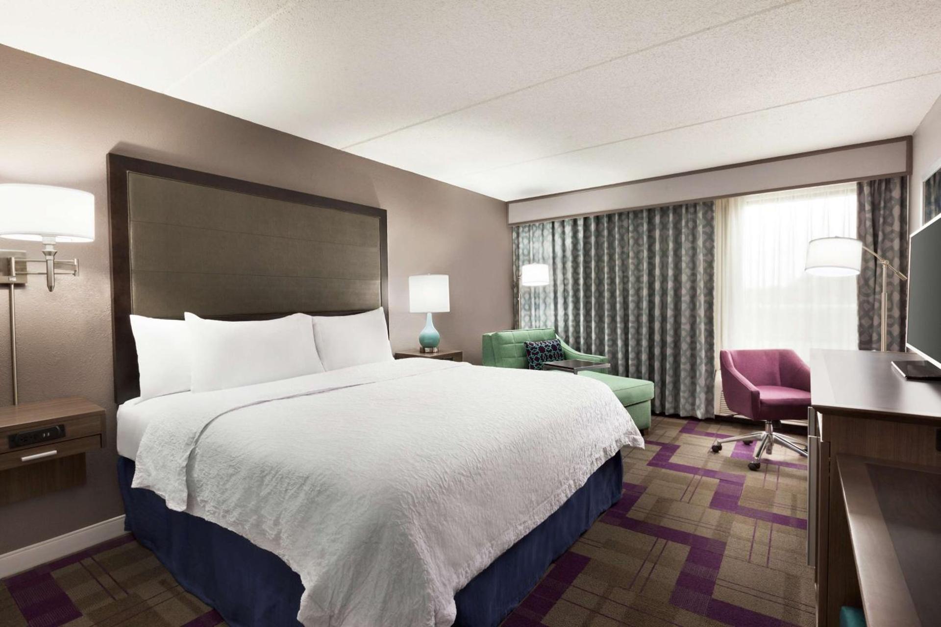 Hampton Inn Waycross photo 12
