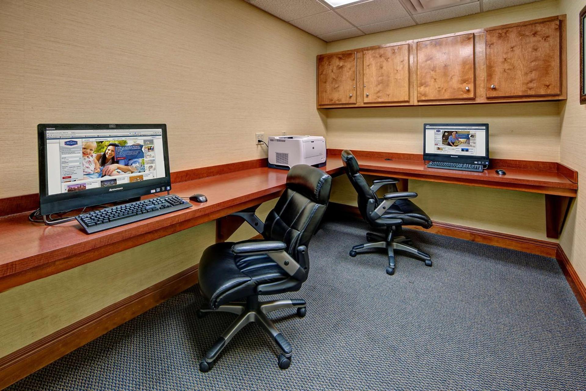 Hampton Inn Quincy photo 18