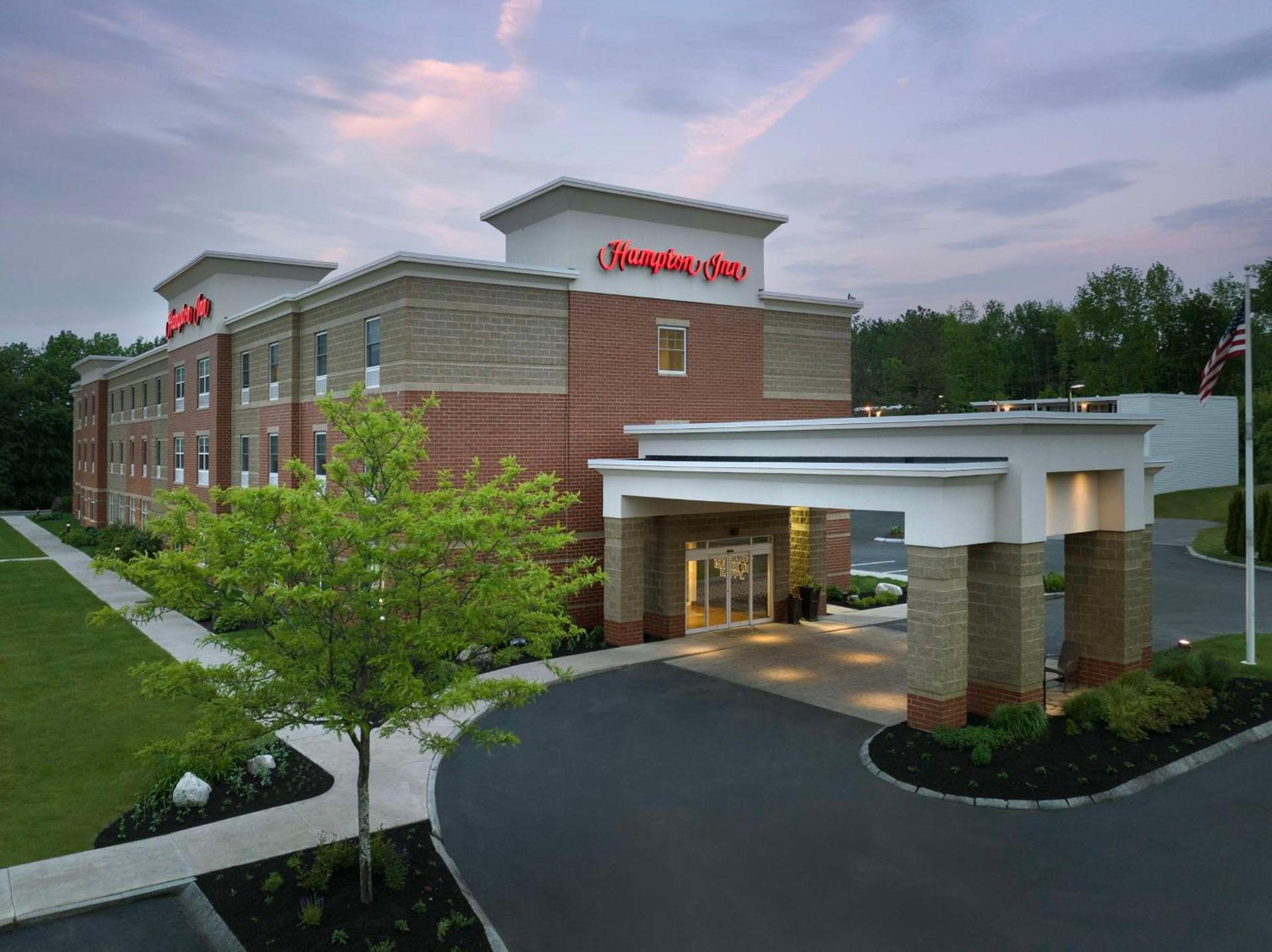 Hampton Inn Augusta photo 1