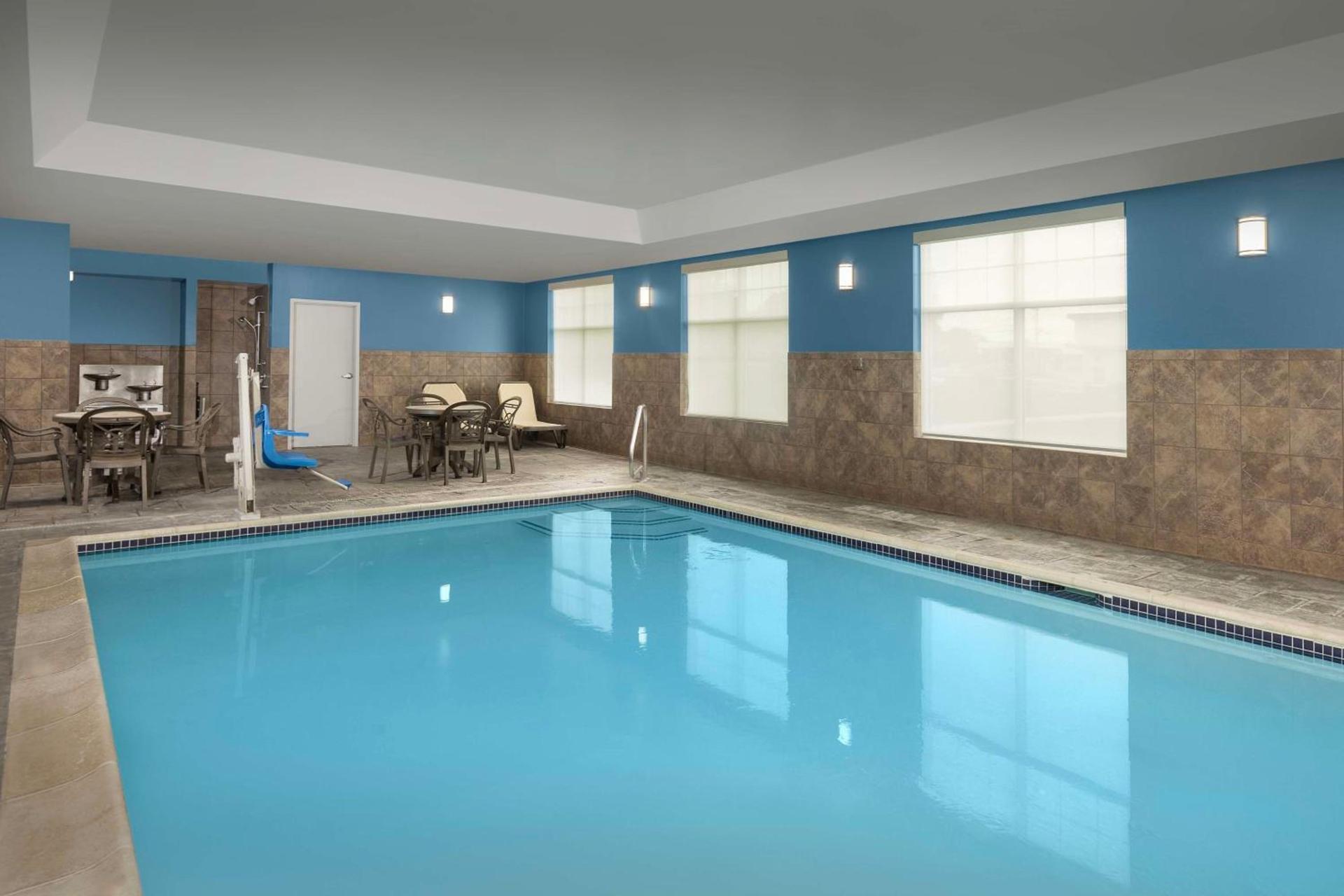 Hampton Inn Augusta photo 21