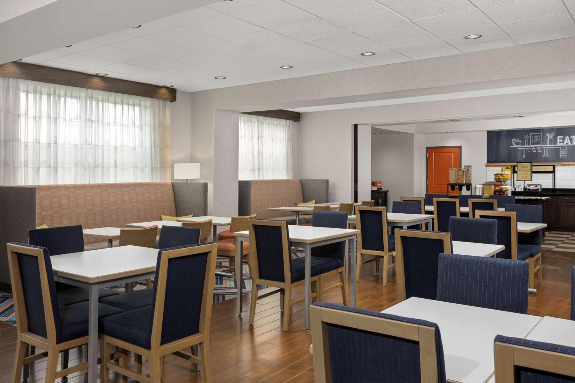 Hampton Inn Augusta photo 22