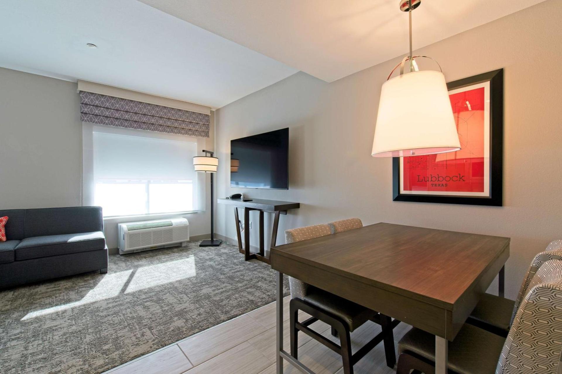 Hampton Inn & Suites Lubbock University, Tx photo 9
