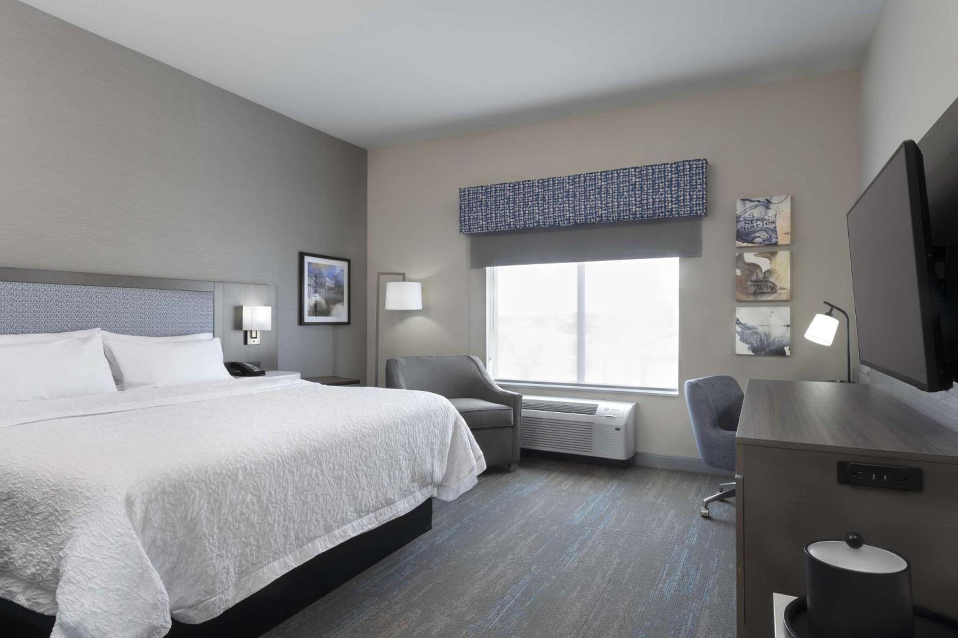 Hampton Inn & Suites St Charles Old Town Area, Mo photo 16