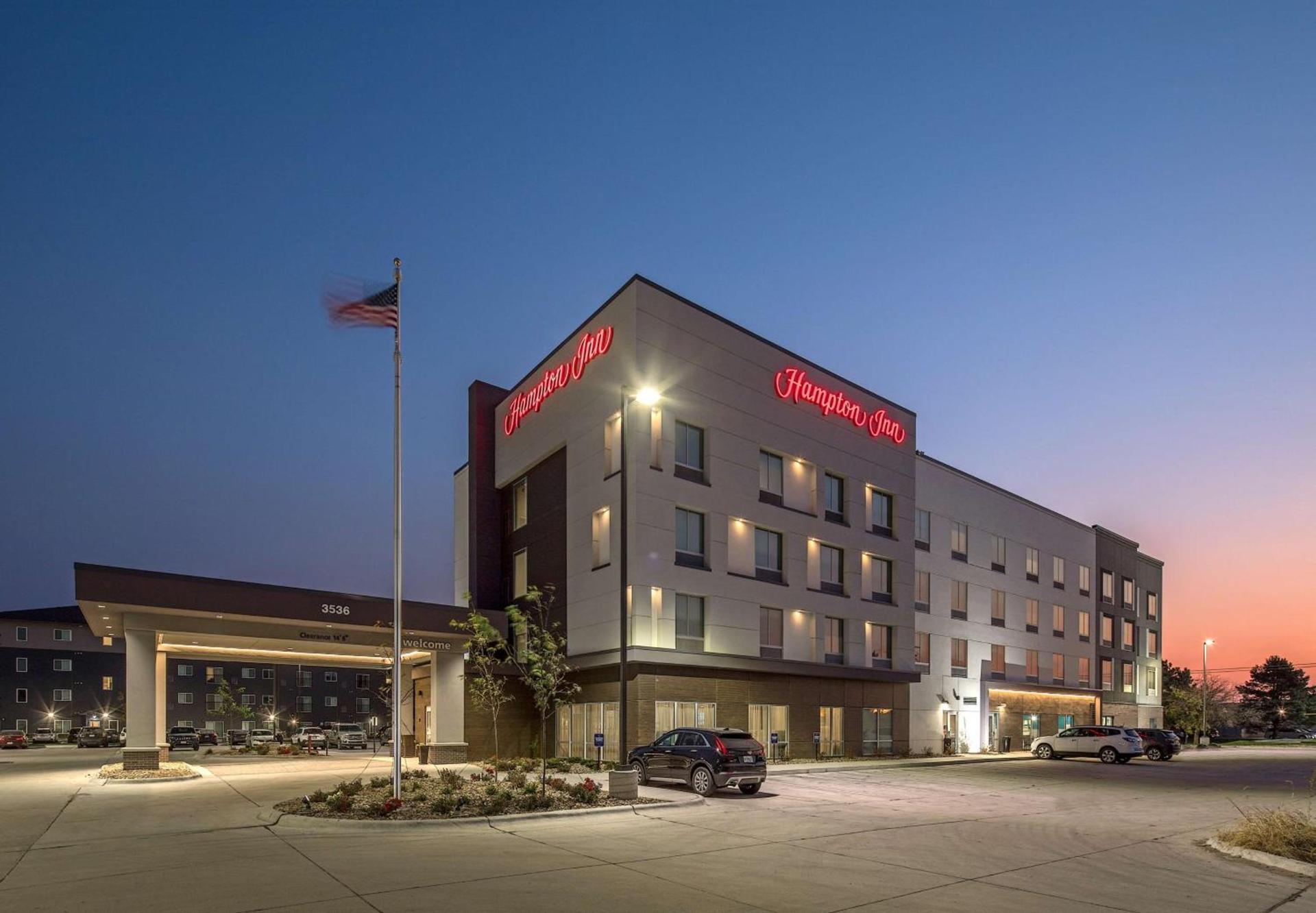 Hampton Inn Columbus photo 2