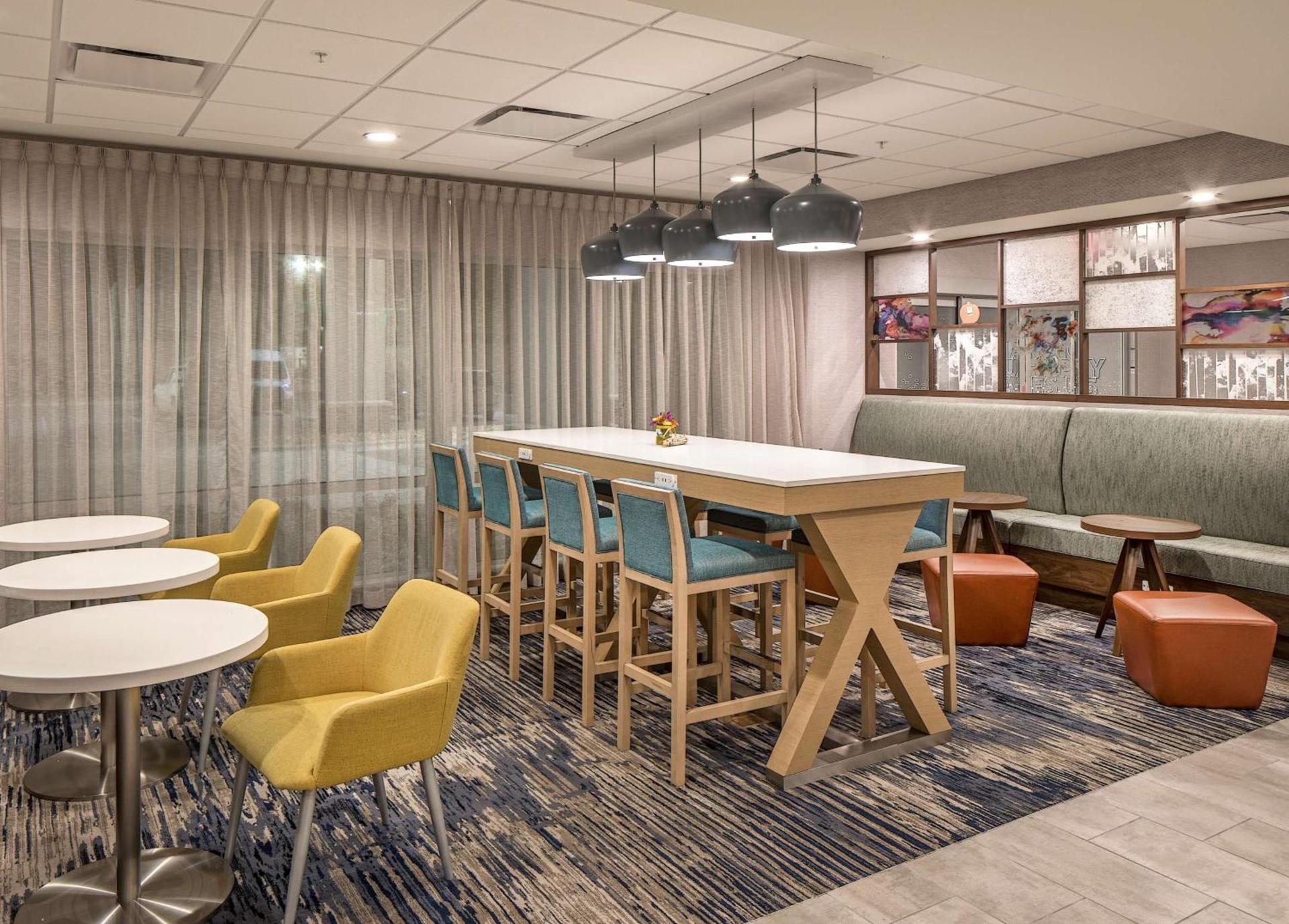 Hampton Inn Columbus photo 3
